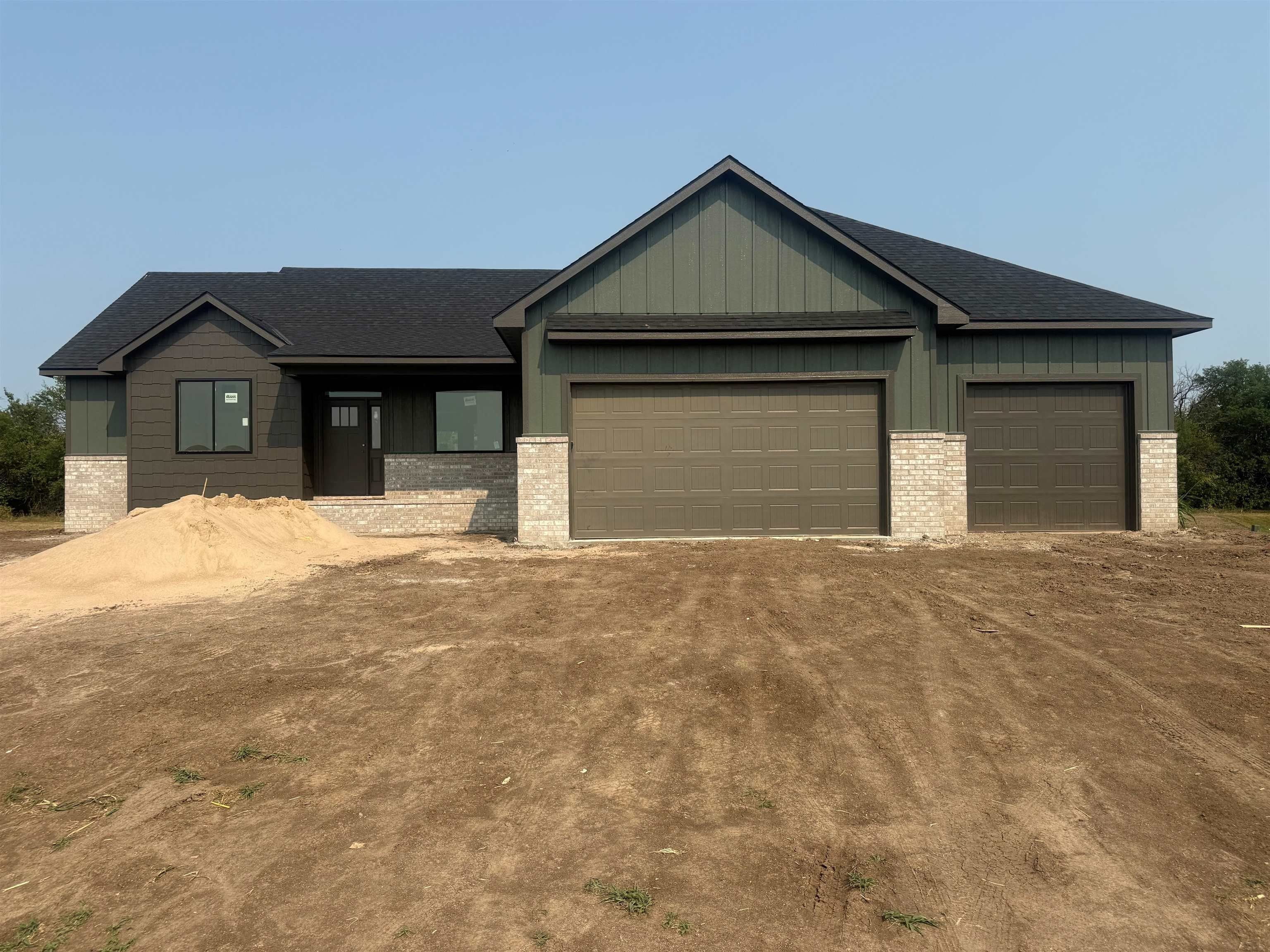 1493 W Cozy Hollow Ct. Goddard, KS 67052