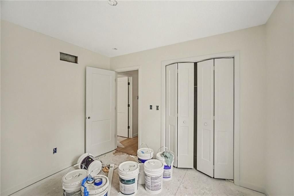 3008 N 48Th Terrace. Kansas City, KS 66104
