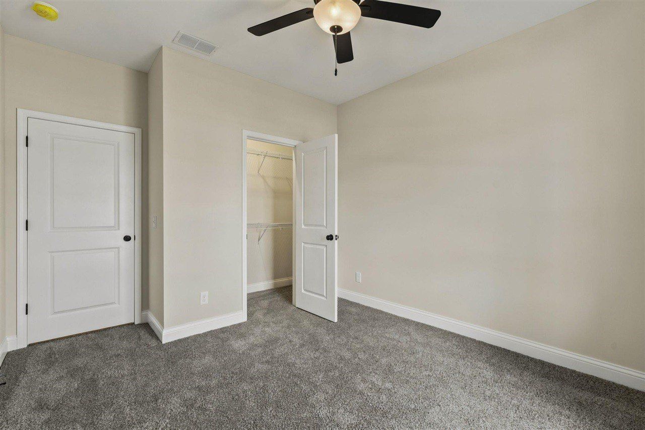 1124 Haverhill Drive. Franklin, KY 42134
