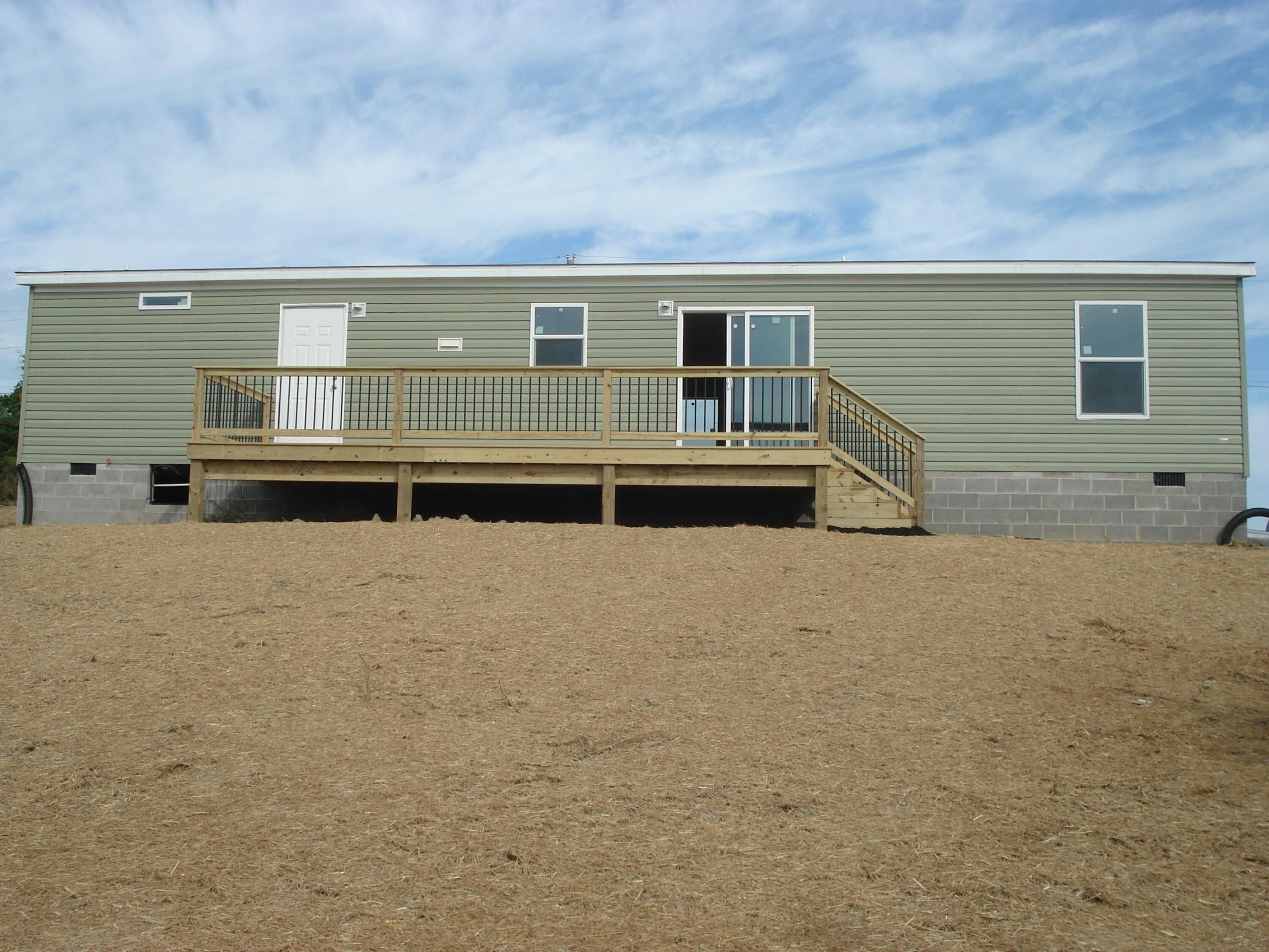 208 Cecil Webber Road. Berry, KY 41003