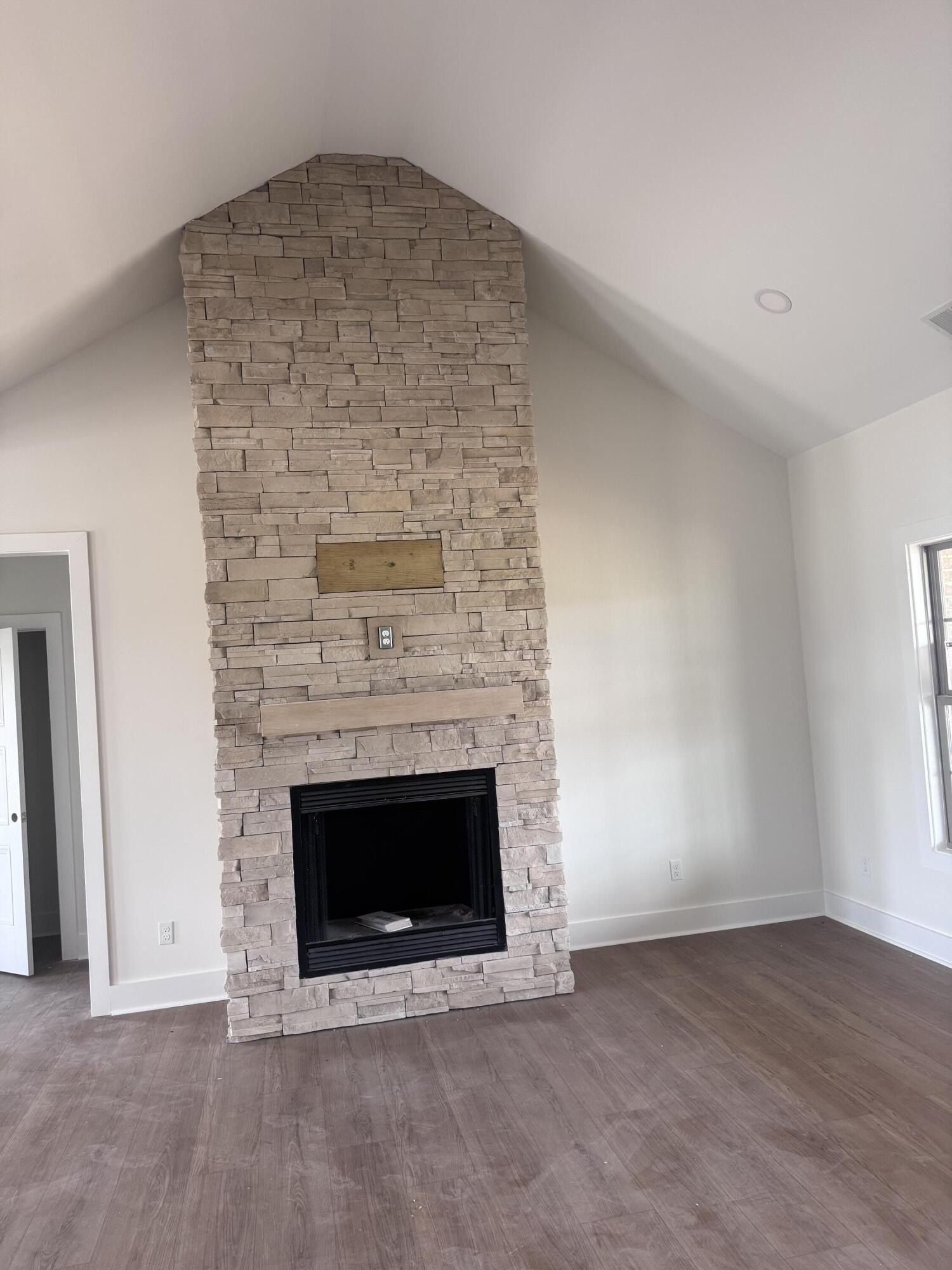 210 Carhartt Drive. Richmond, KY 40475