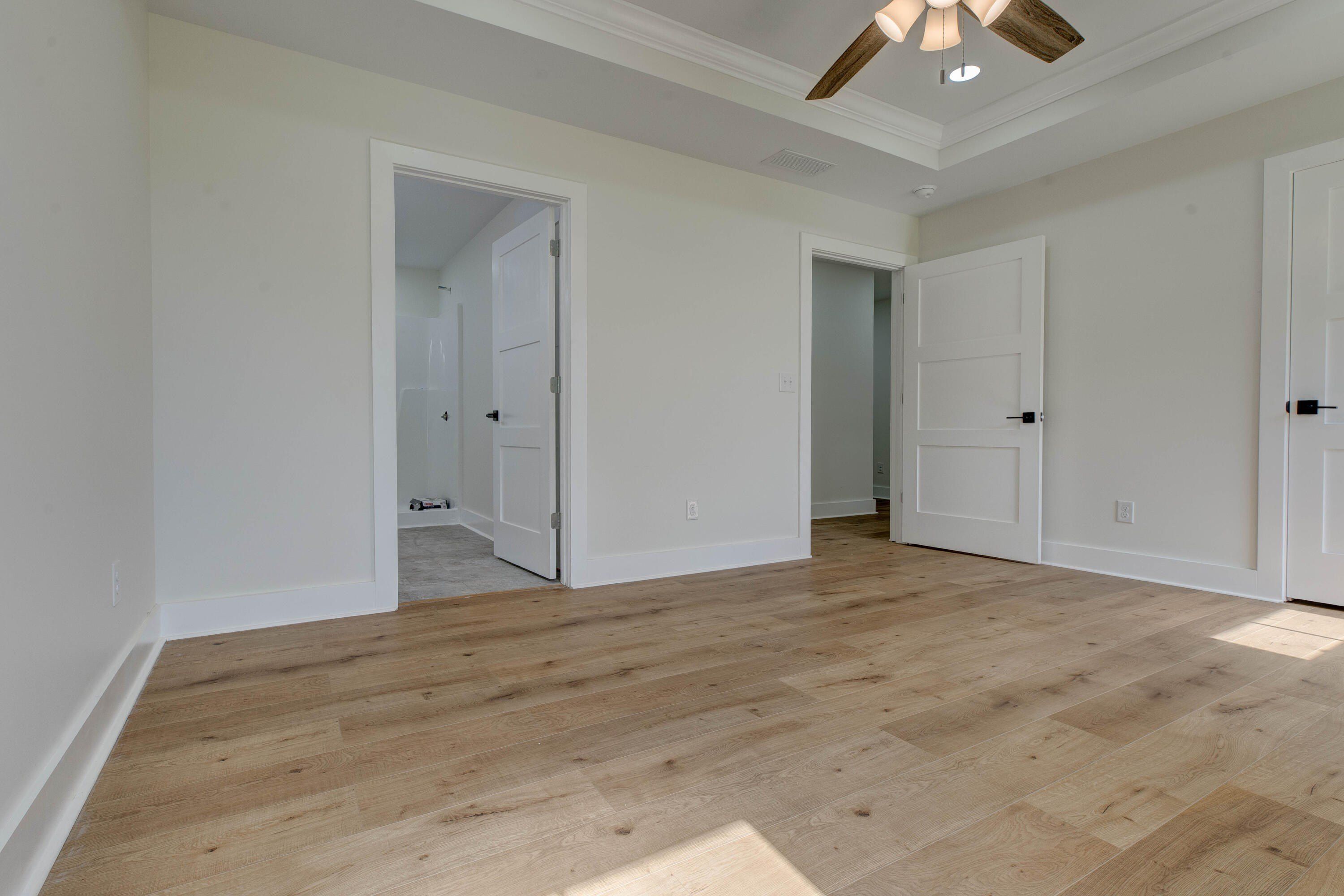 221 Brook Drive. Jeffersonville, KY 40337