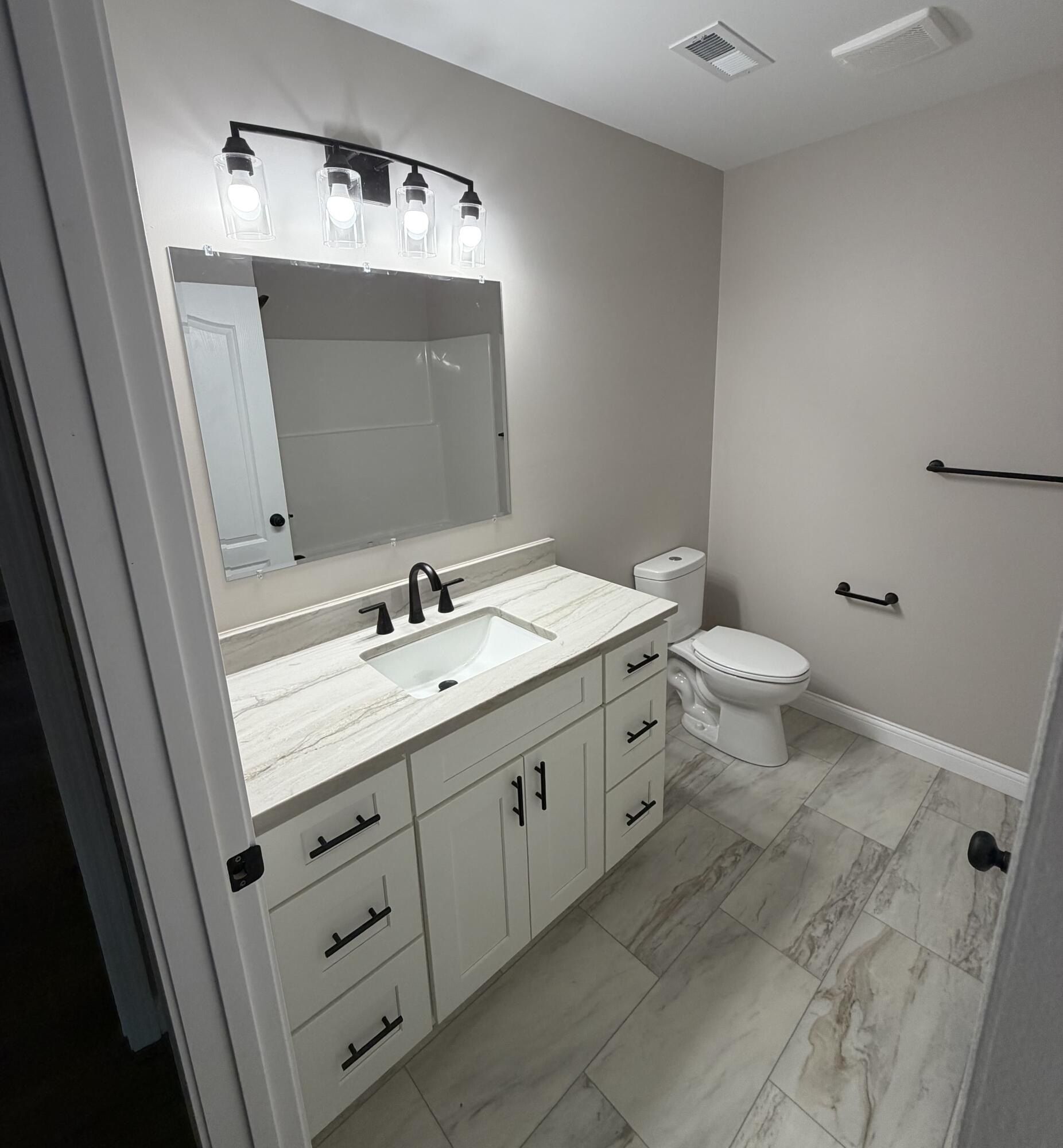 26 Hidden Court. Danville, KY 40422