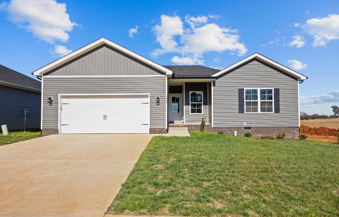1173 Melody Avenue. Bowling Green, KY 42101