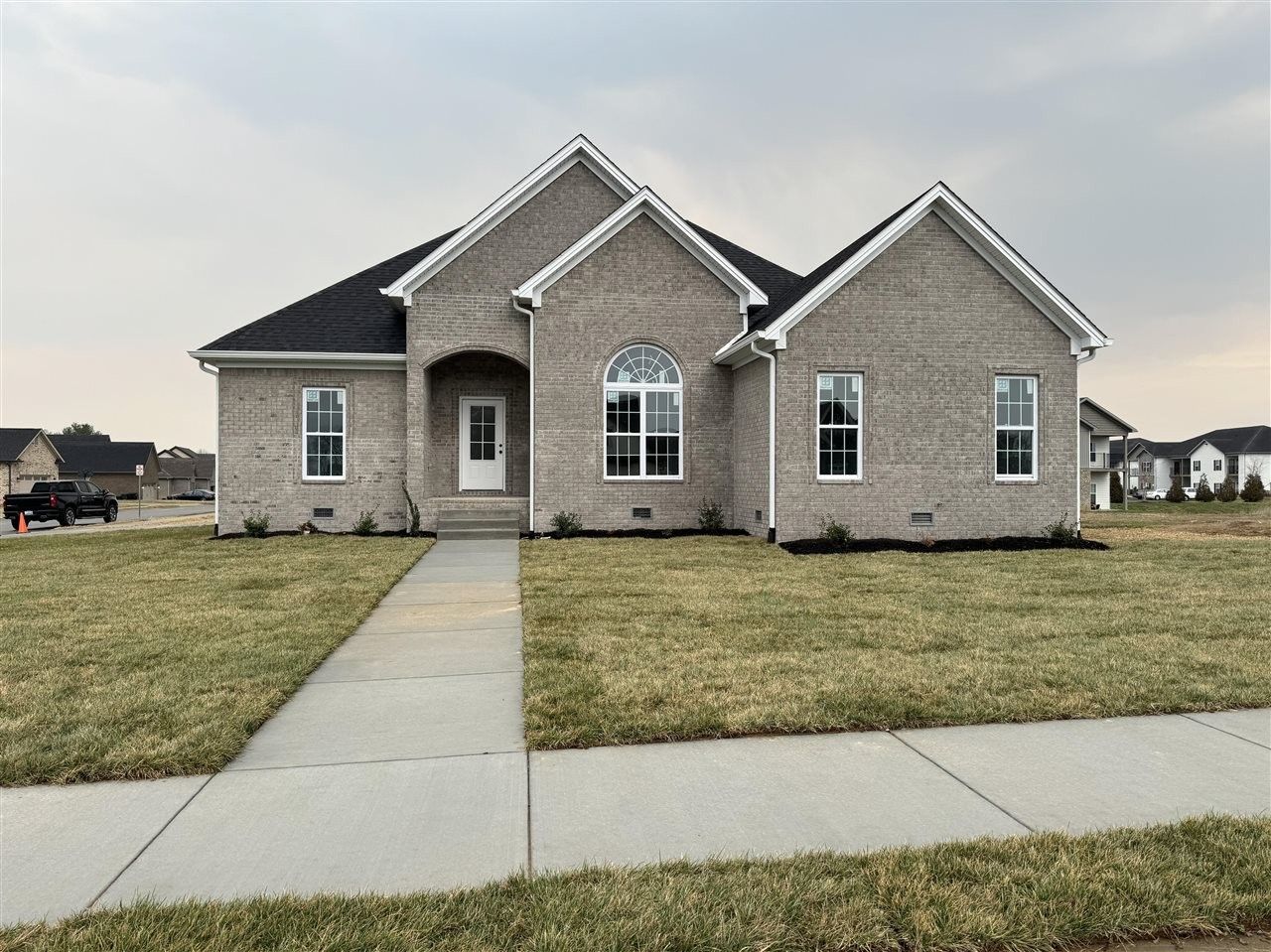 8779 Bale Twine Court. Bowling Green, KY 42104