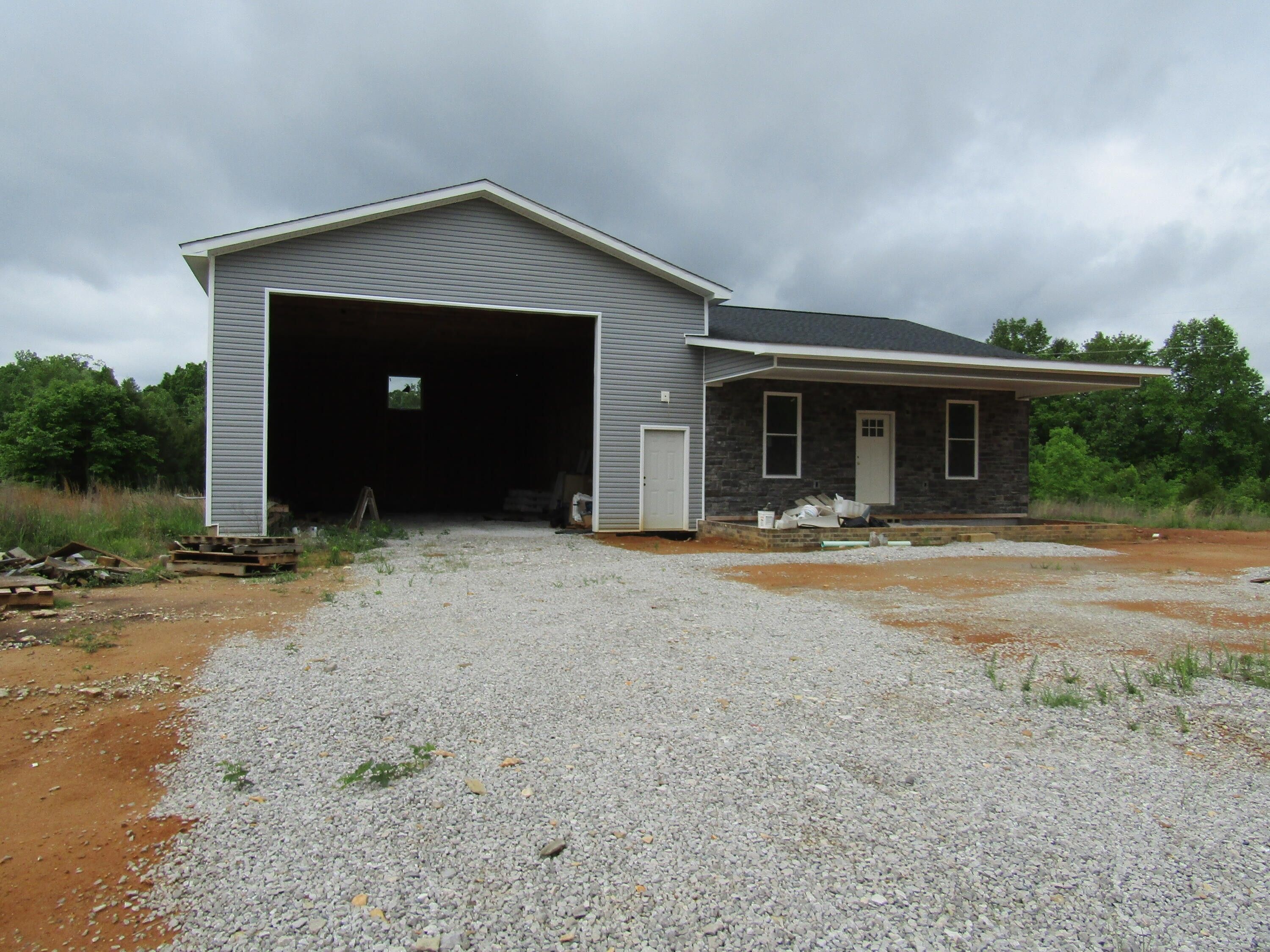 18 Kelly Circle. Nancy, KY 42544