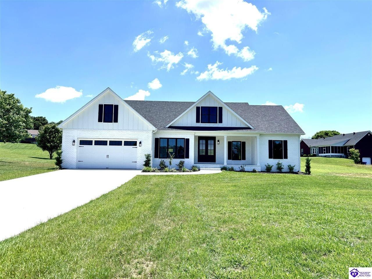 305 Golden Pond Loop. Campbellsville, KY 42718