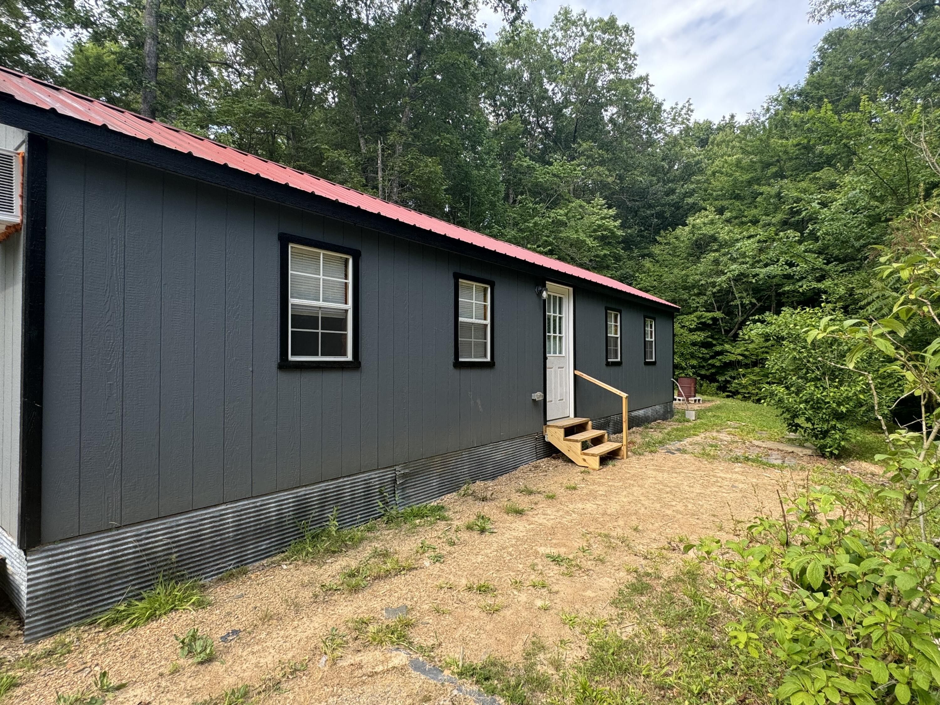 2583 Hazel Patch Road. East Bernstadt, KY 40729