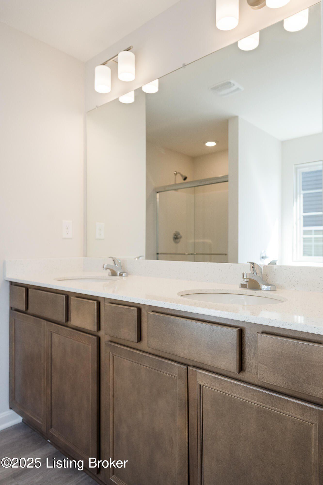 11700 Parkview Point. Louisville, KY 40229