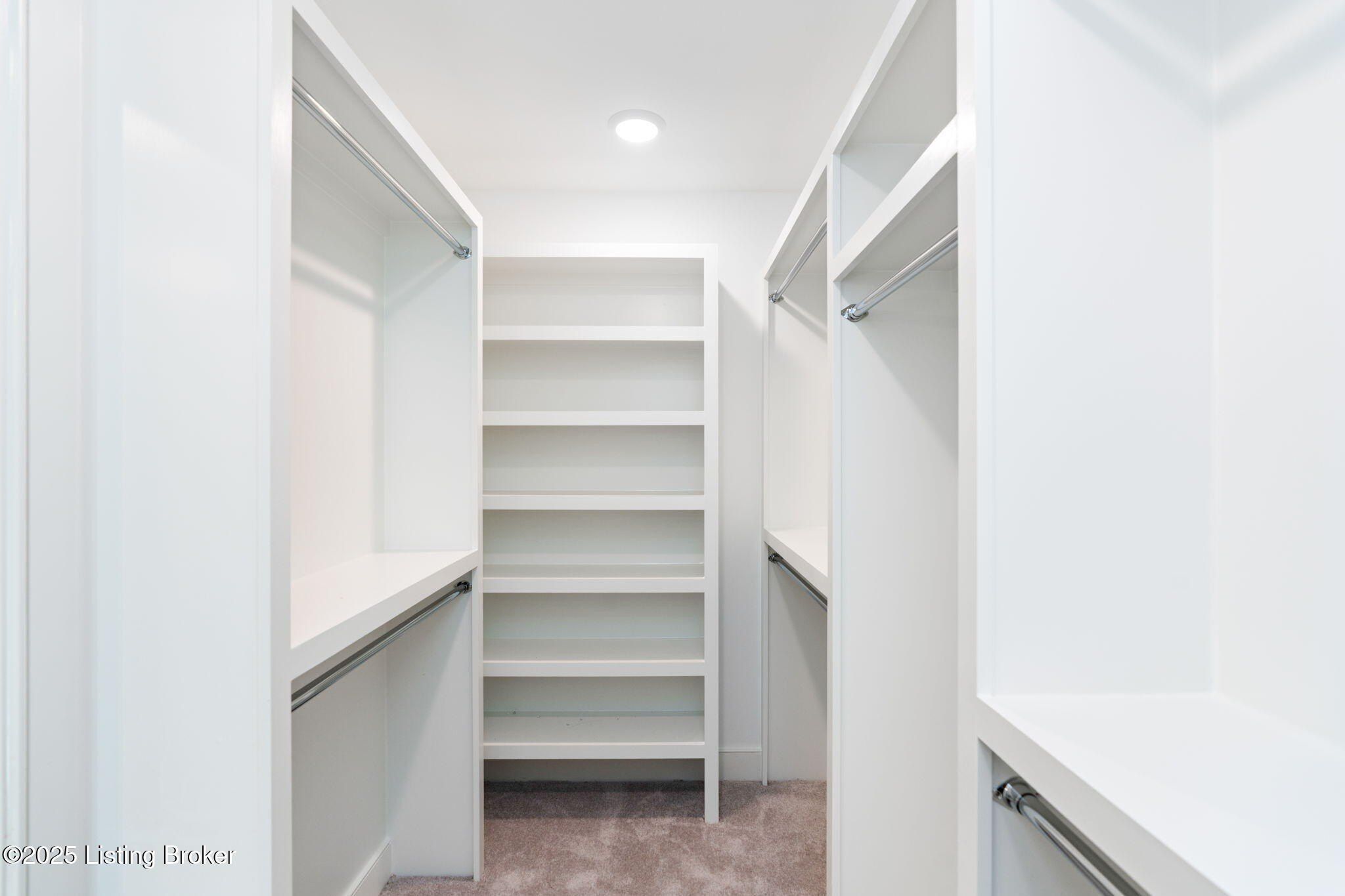 3314 Catalpa Farms Dr. Fisherville, KY 40023