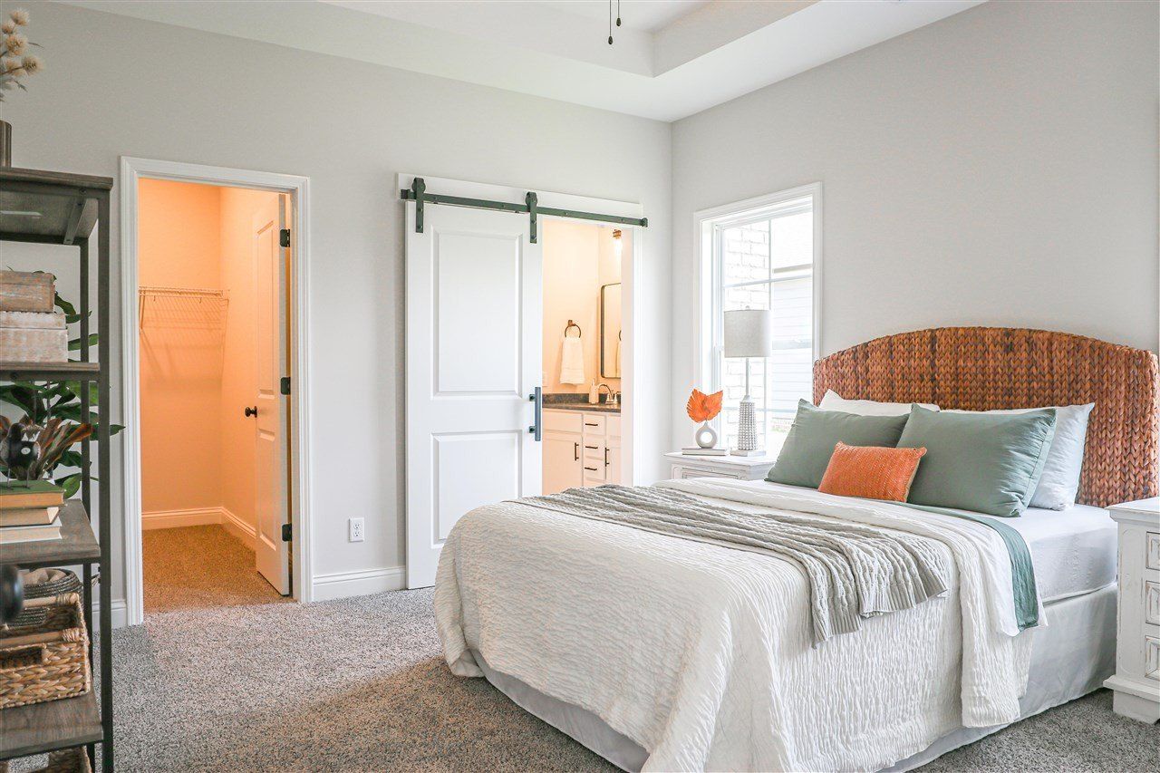 338 Claiborne Circle. Franklin, KY 42134