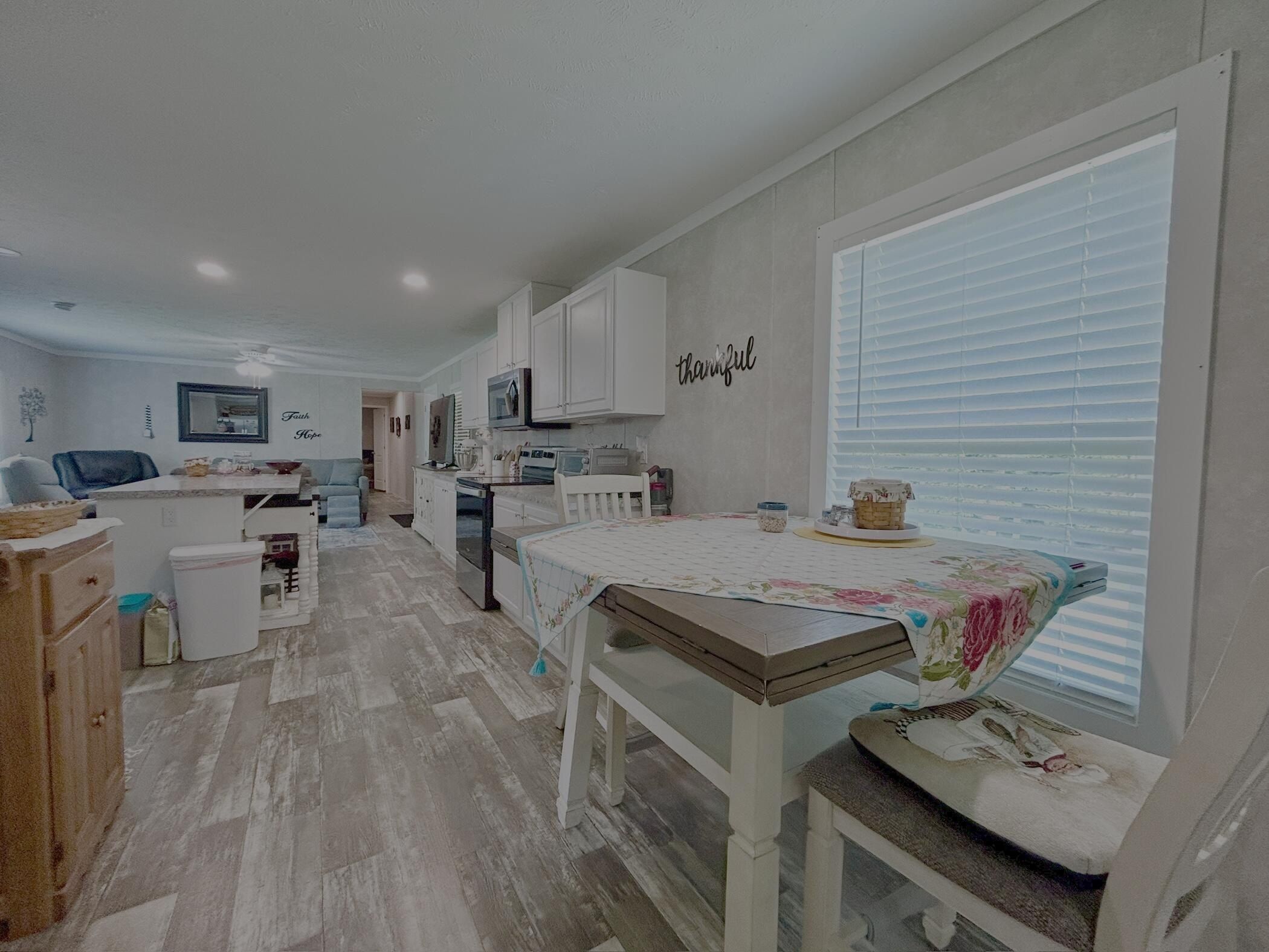 1571 Kit Cowan Road. Somerset, KY 42501