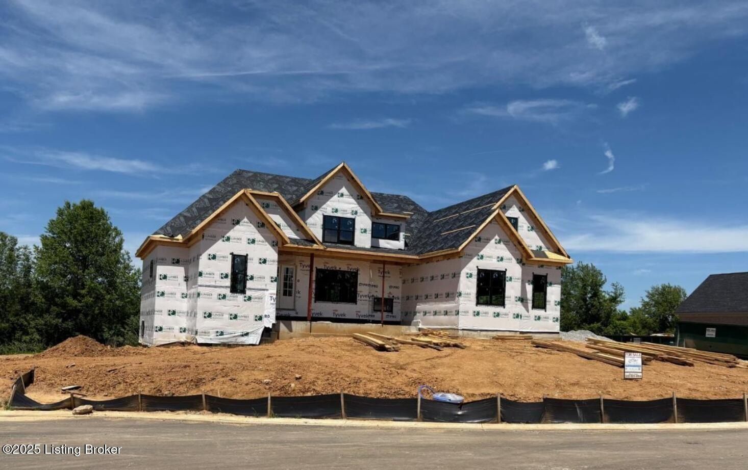 2716 Adenmore Ct. Prospect, KY 40059