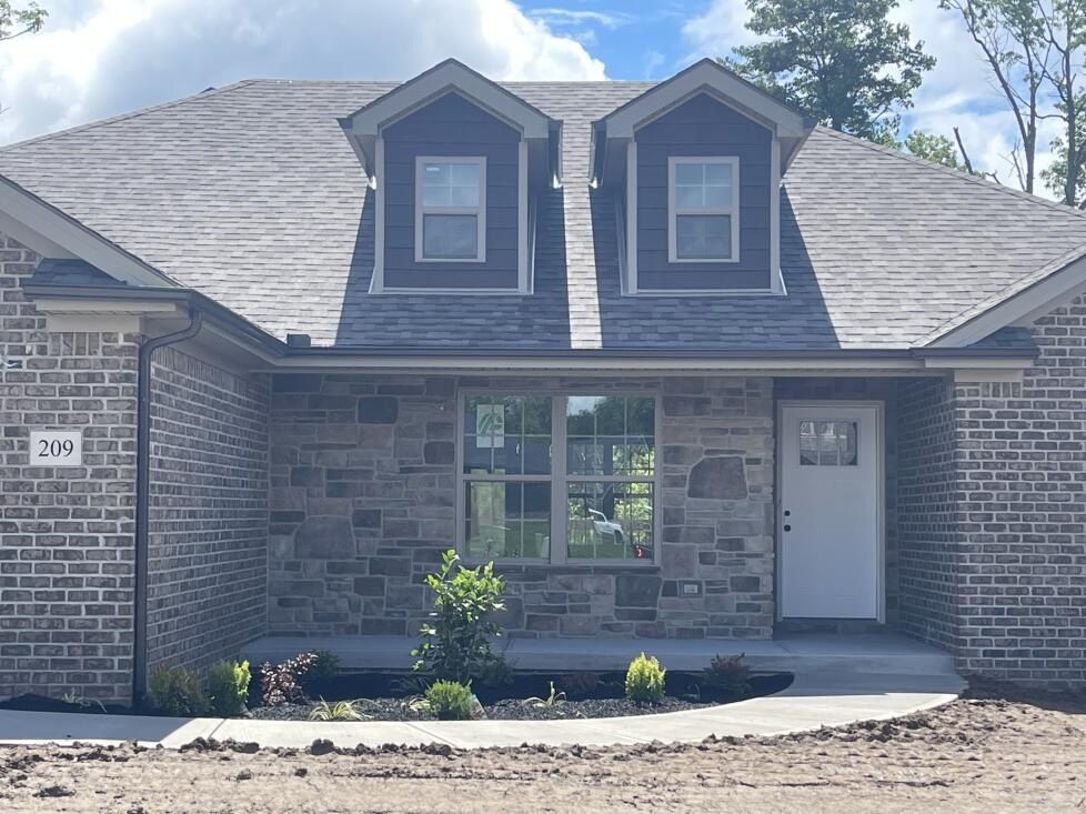 209 Patriot Trail. Berea, KY 40403