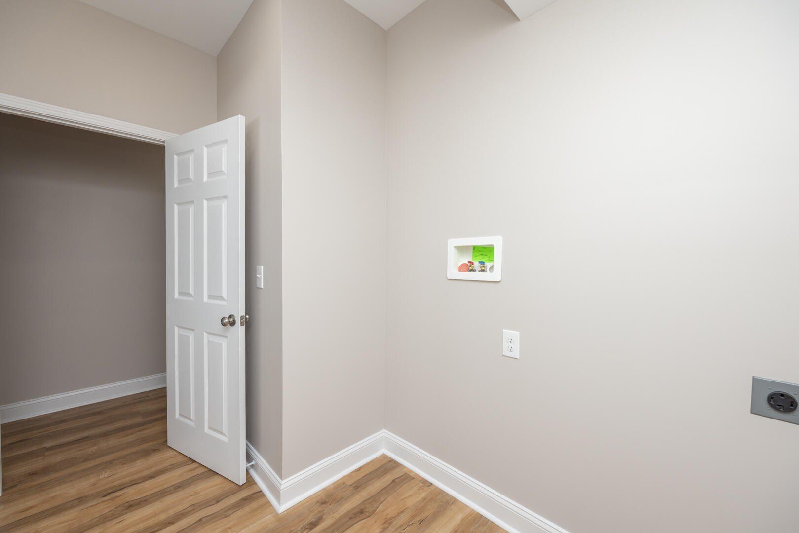 704 Vine Street. Paris, KY 40361