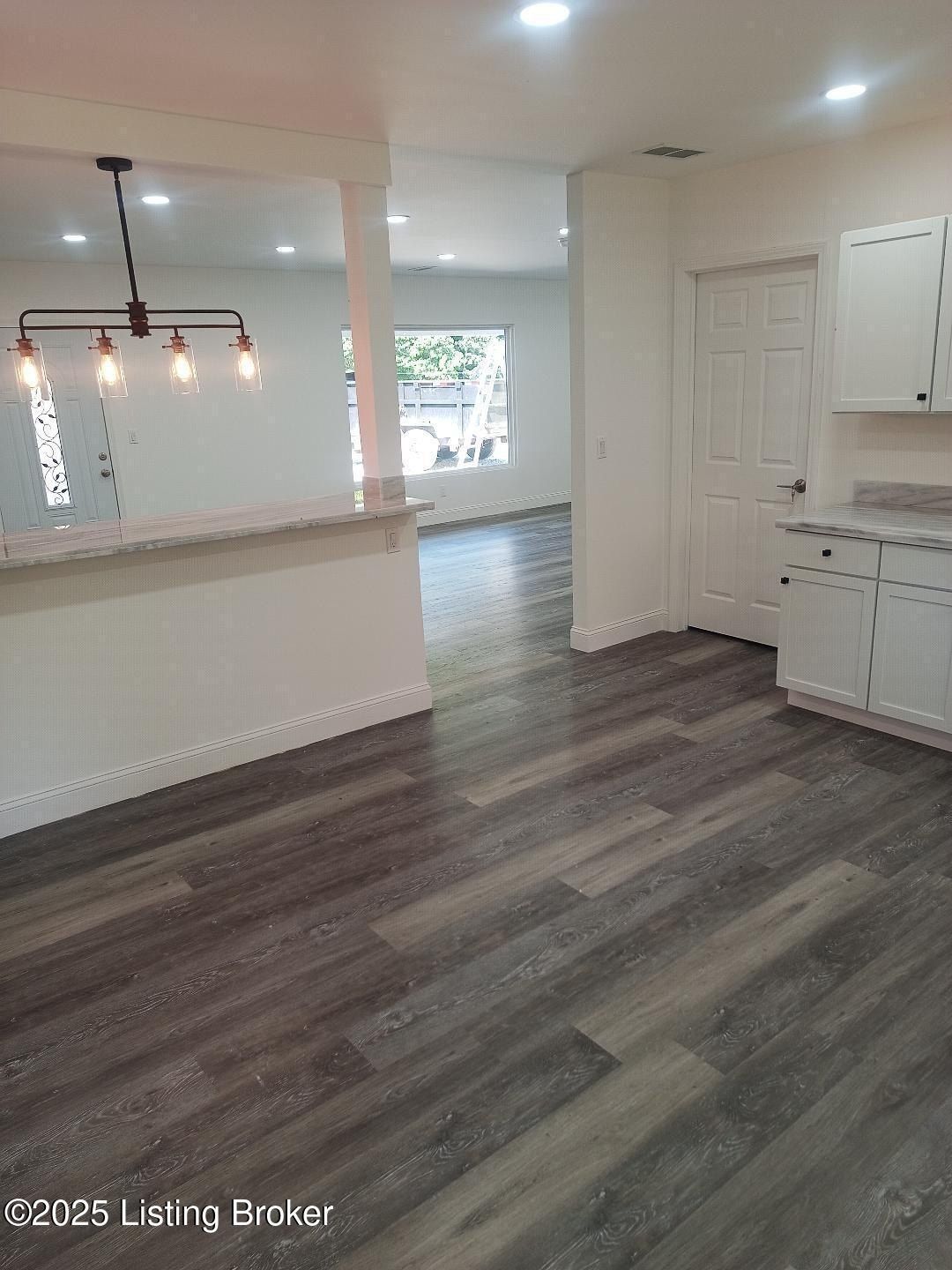 263 Fawn Hill Loop. Leitchfield, KY 42754