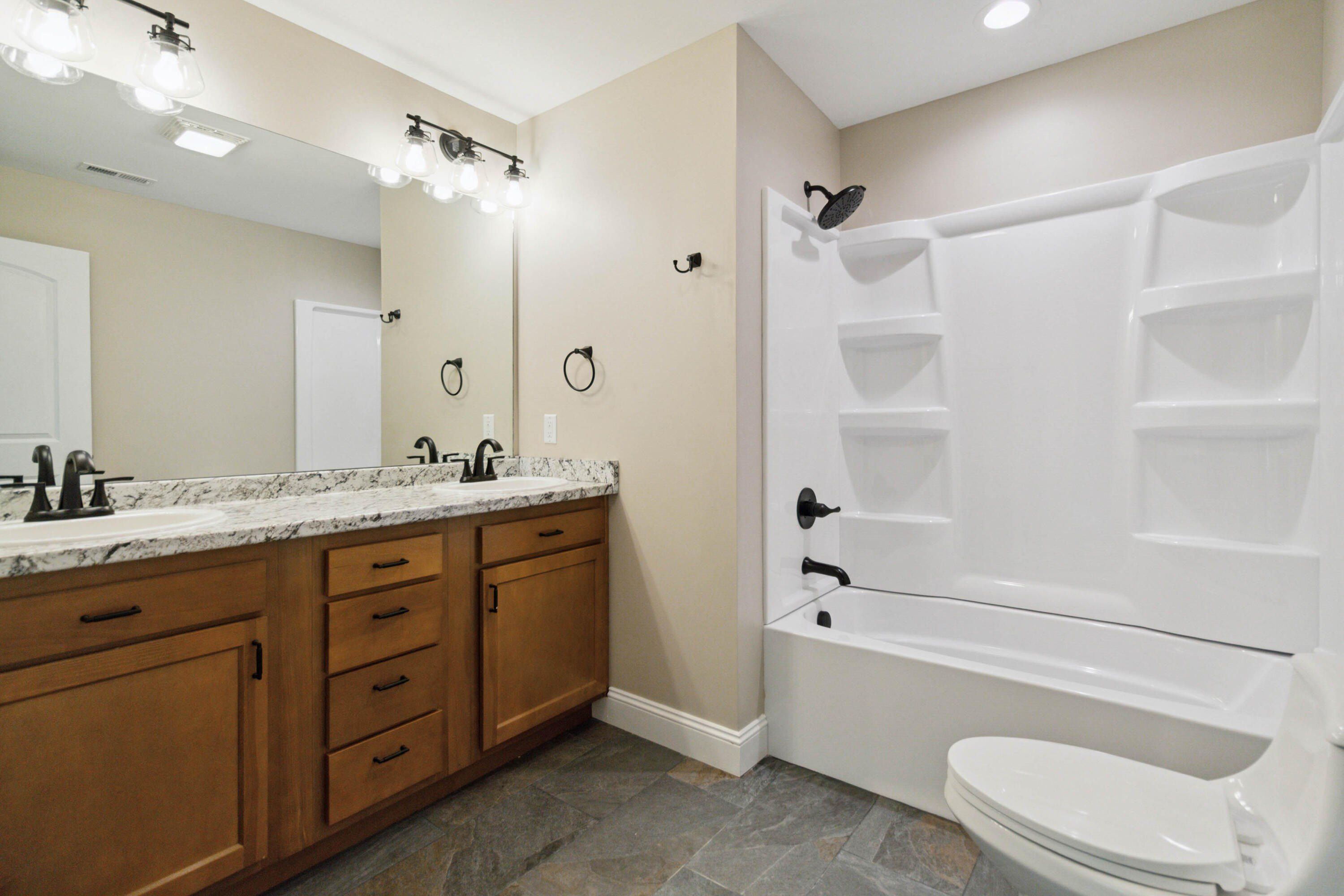 290 Walton Road. Irvine, KY 40336