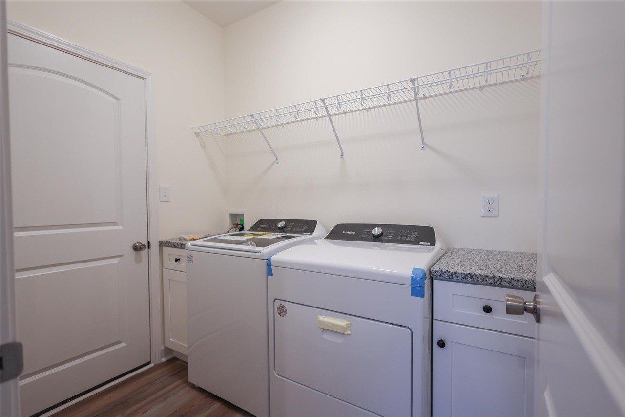 7251 Hilliard Court. Alvaton, KY 42122