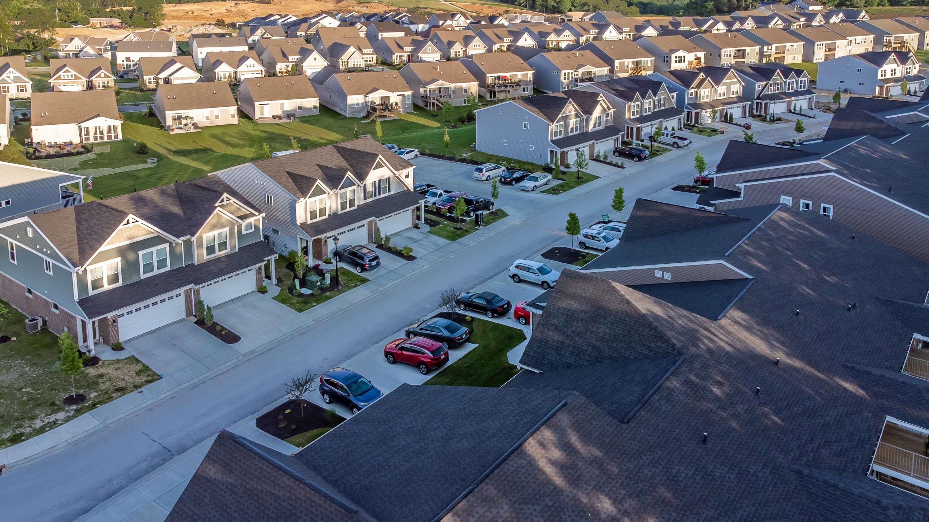 2459 Cetona Way Unit 408203. Taylor Mill, KY 41015