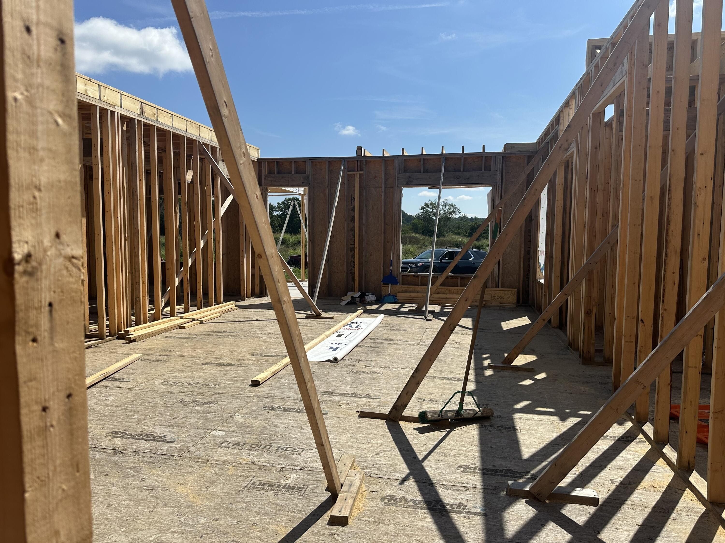 165 Pittsburg Landing. London, KY 40741