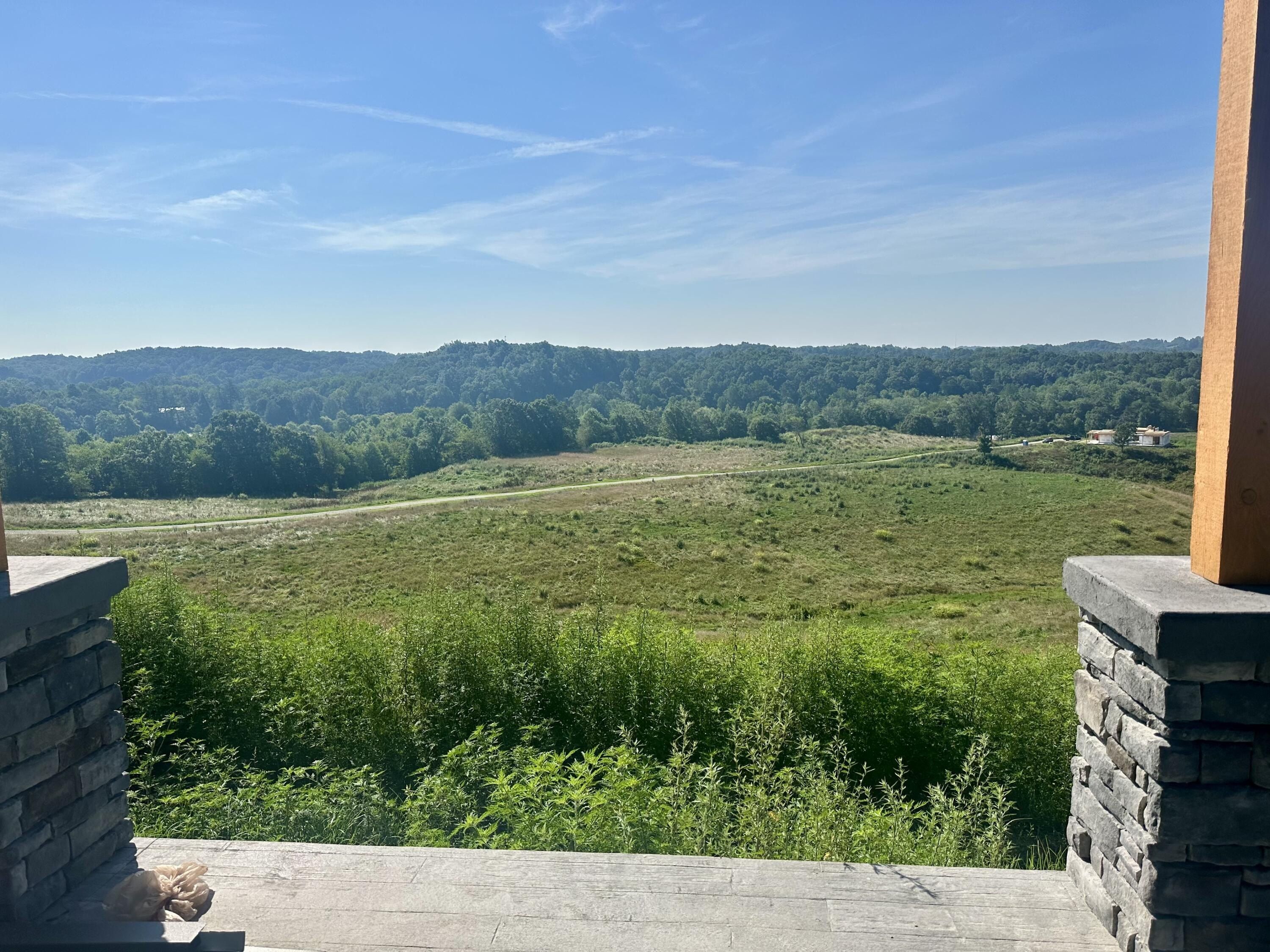 71 Eagle Landing Unit Tract 9. London, KY 40741