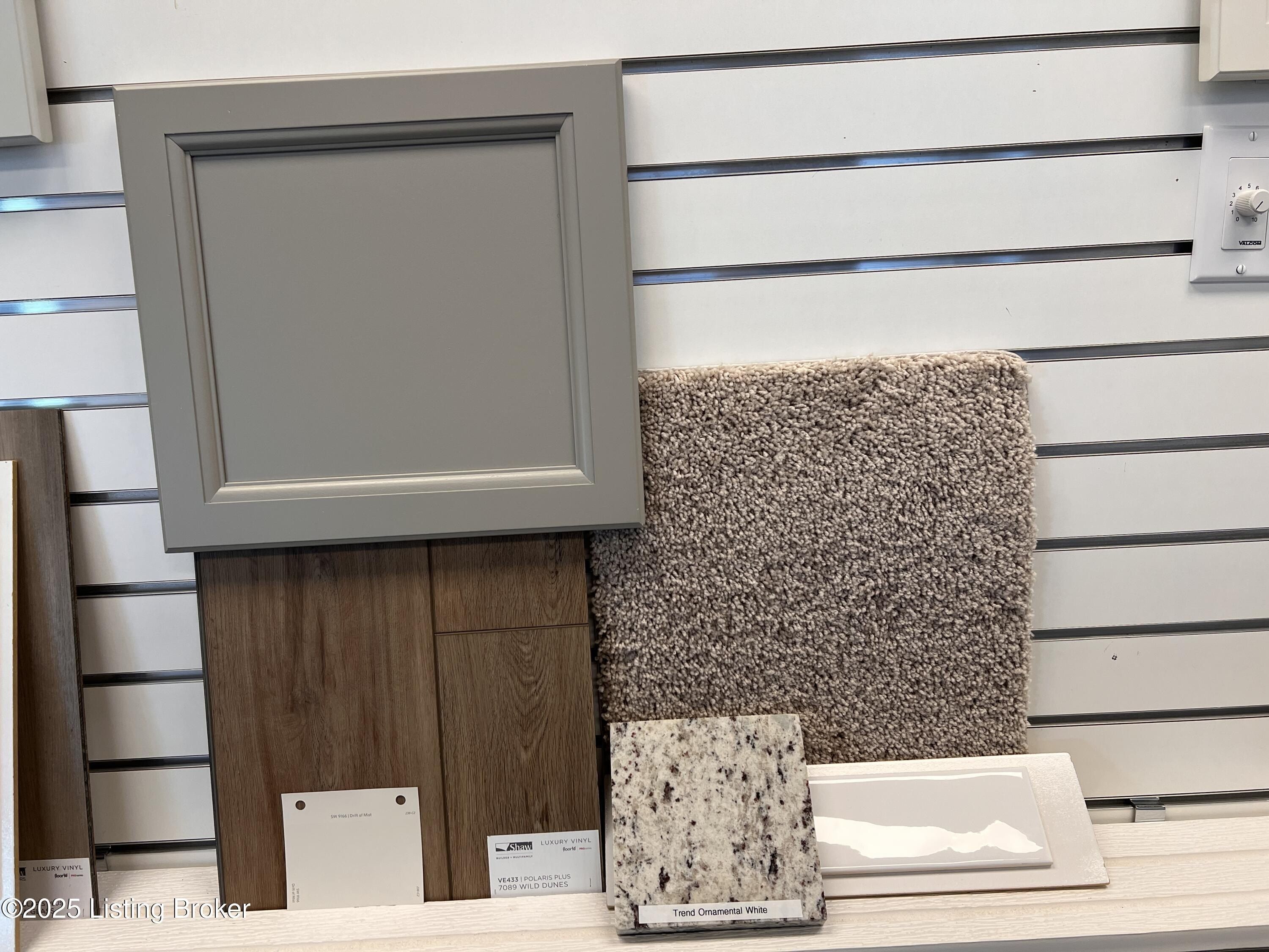 7933 Copper Drift Way. Louisville, KY 40291