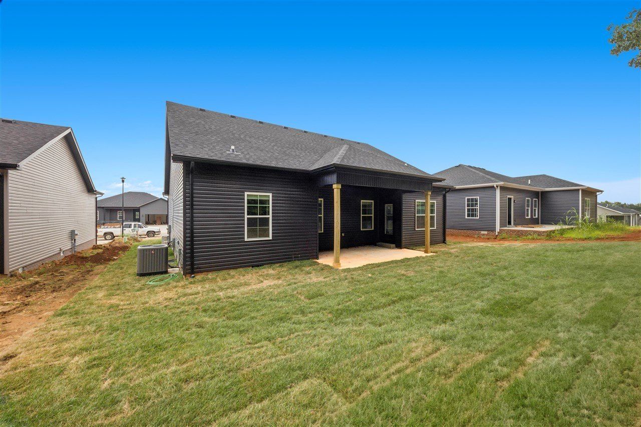 1188 Melody Avenue. Bowling Green, KY 42101