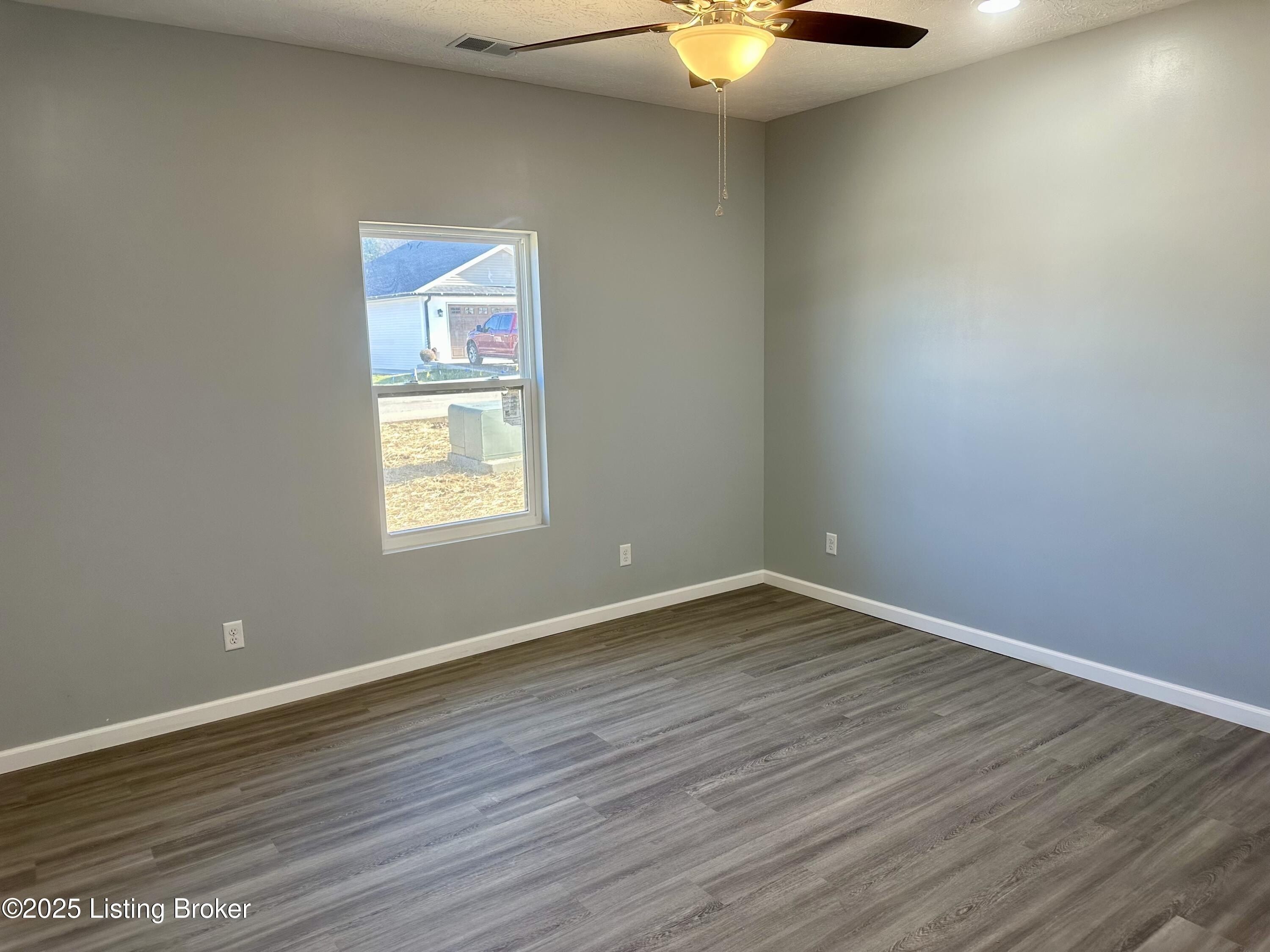 603 Evergreen Ct. Carrollton, KY 41008