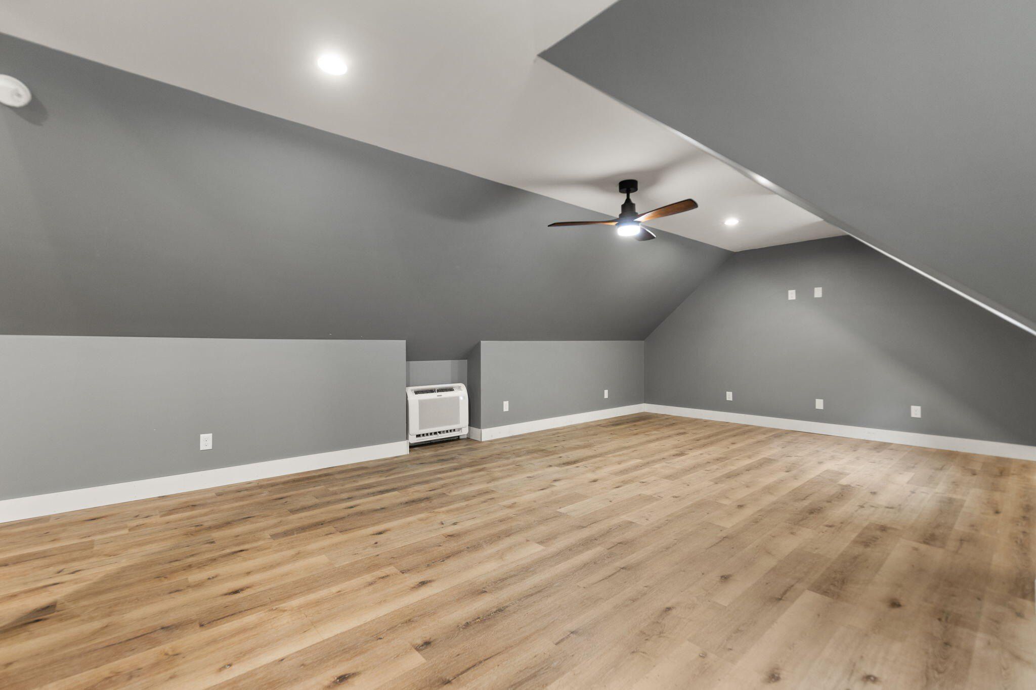 1265 Cliffs Edge Road. East Bernstadt, KY 40729