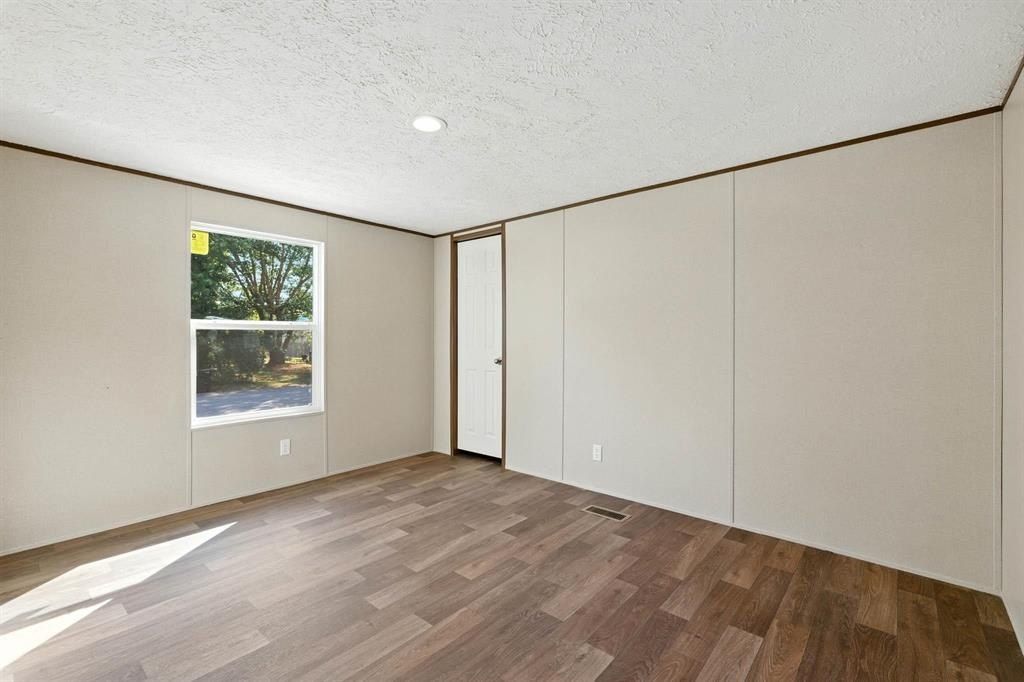 1907 Sturbridge Place. Owensboro, KY 42303