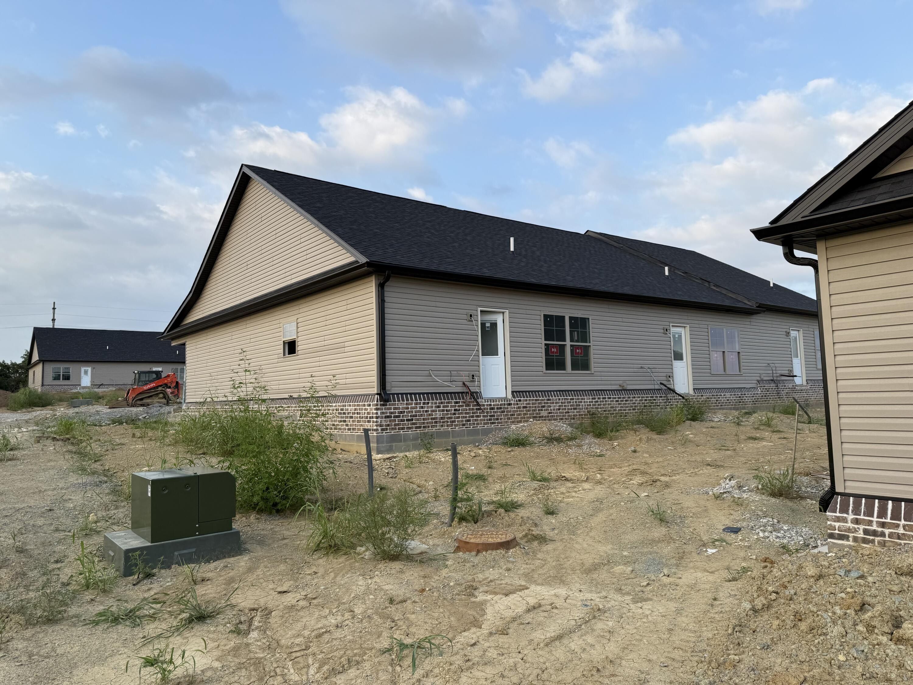 840 6 Ridgewood Drive. Berea, KY 40403