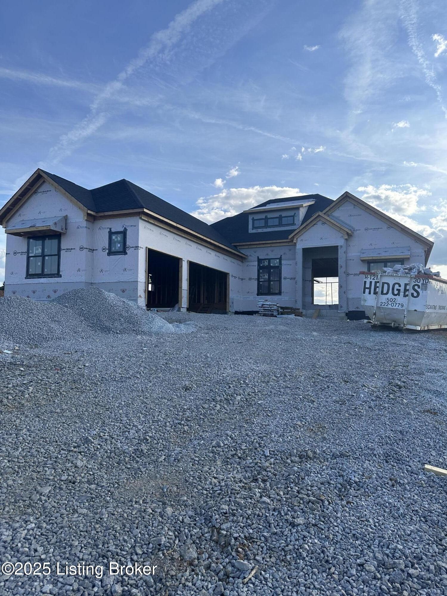 Paramont Commons Lot 20. Prospect, KY 40059