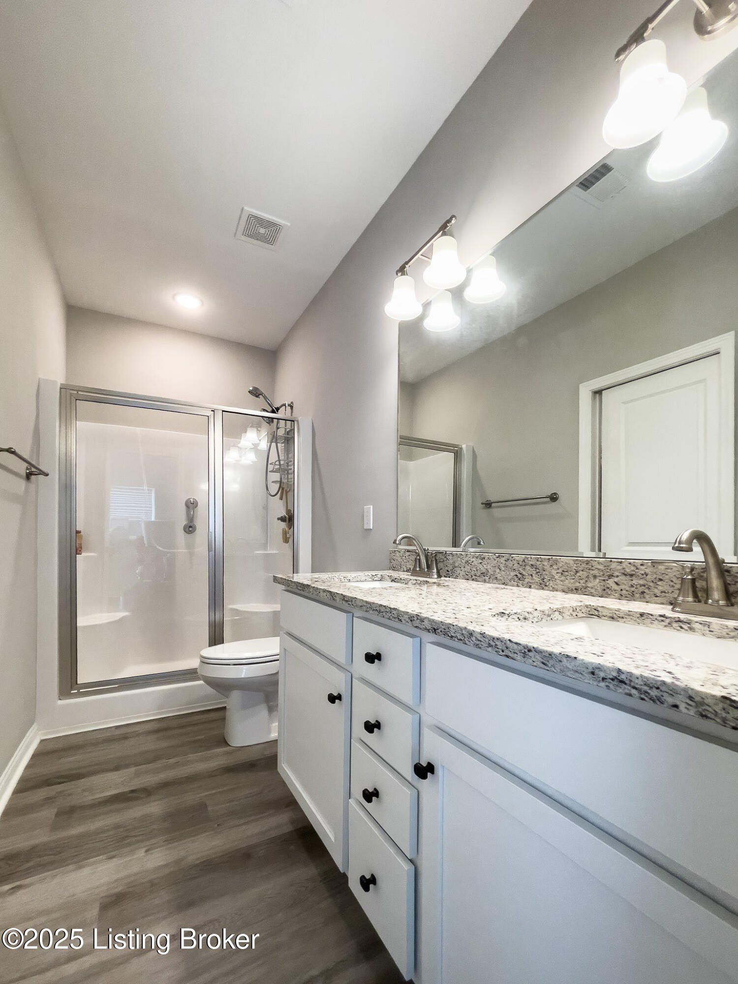 809 Rosemary Ln. La Grange, KY 40031