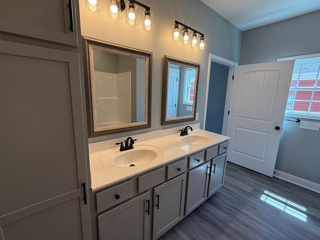 311 Talon. Hopkinsville, KY 42240