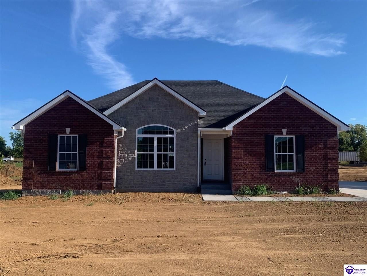 110 Flagstaff Drive. Coxs Creek, KY 40013