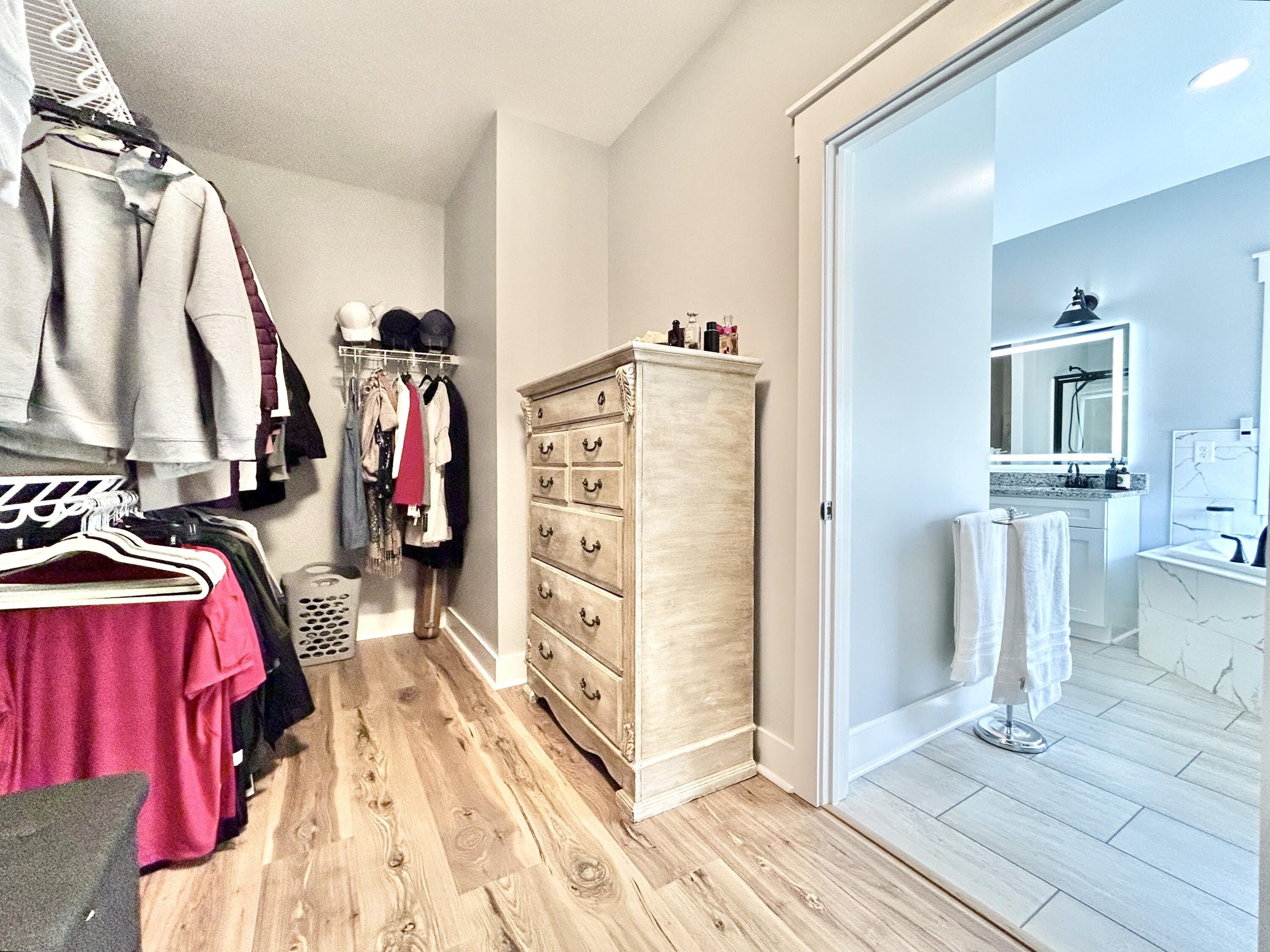 66 Beth Lane. Hustonville, KY 40437