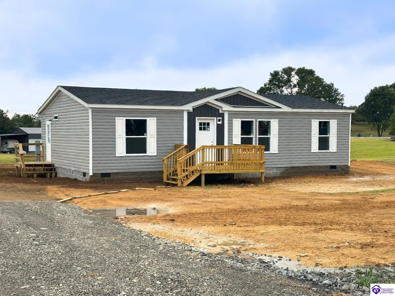 84 Drew Lane. Campbellsville, KY 42718