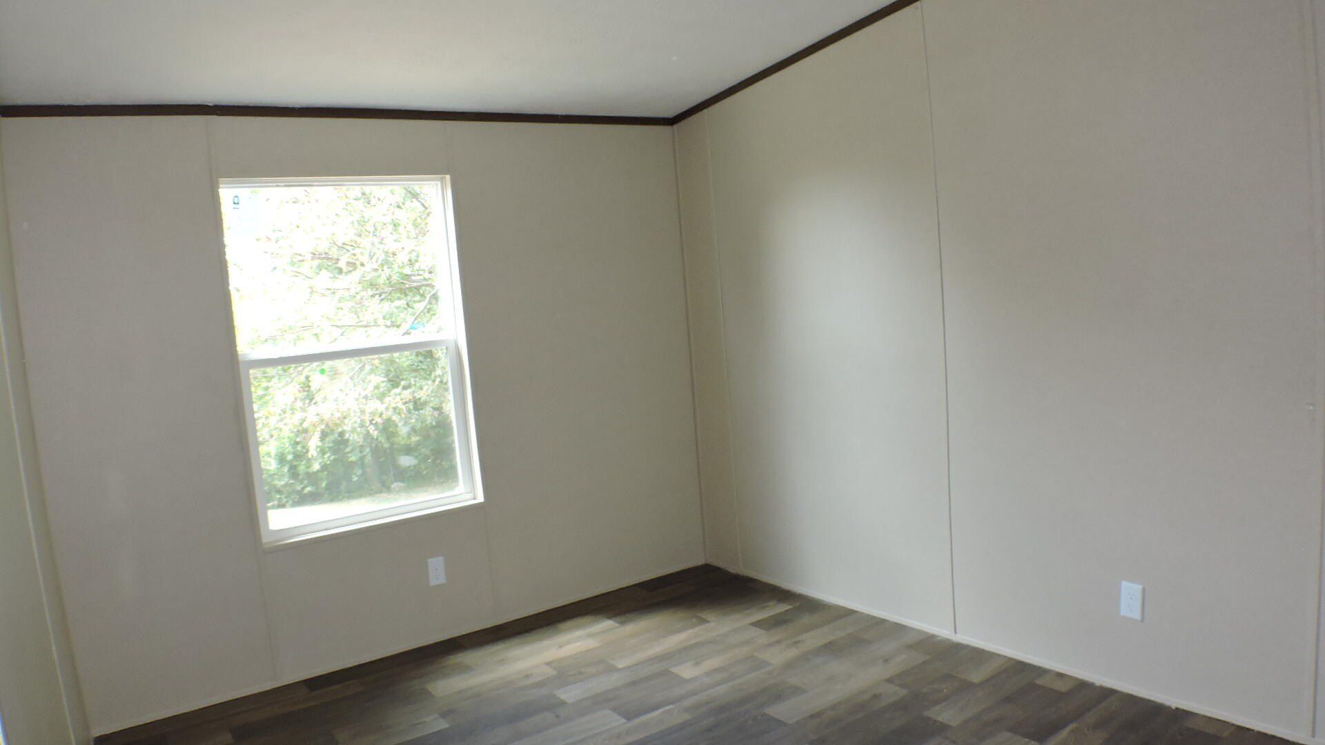 259 Forest Drive. Sharpsburg, KY 40374