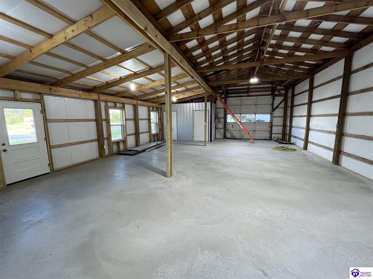 1517 Main Street. Munfordville, KY 42765