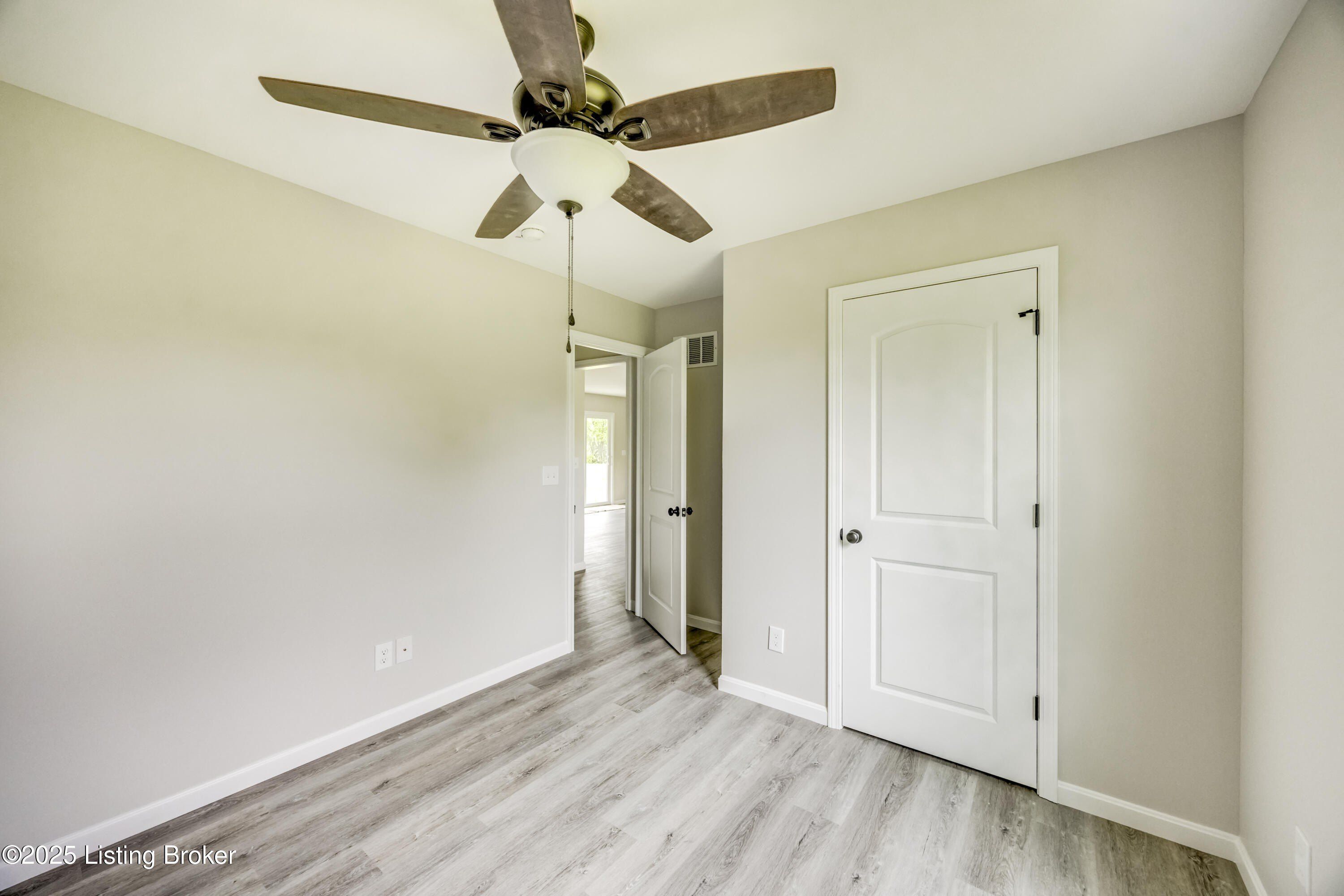 180 Nelson Avenue. Chaplin, KY 40012