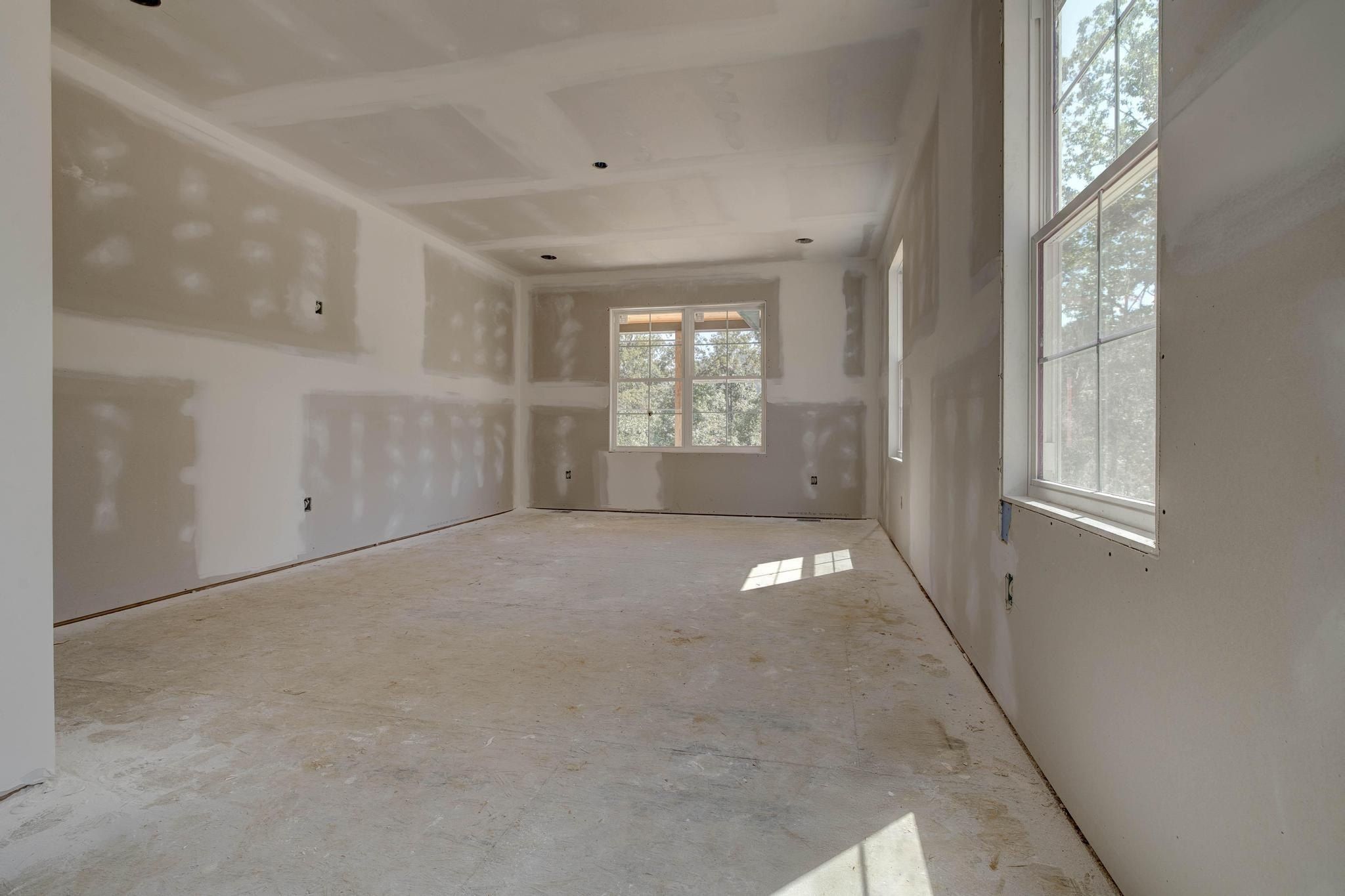 2610 E Fork Road. Means, KY 40346