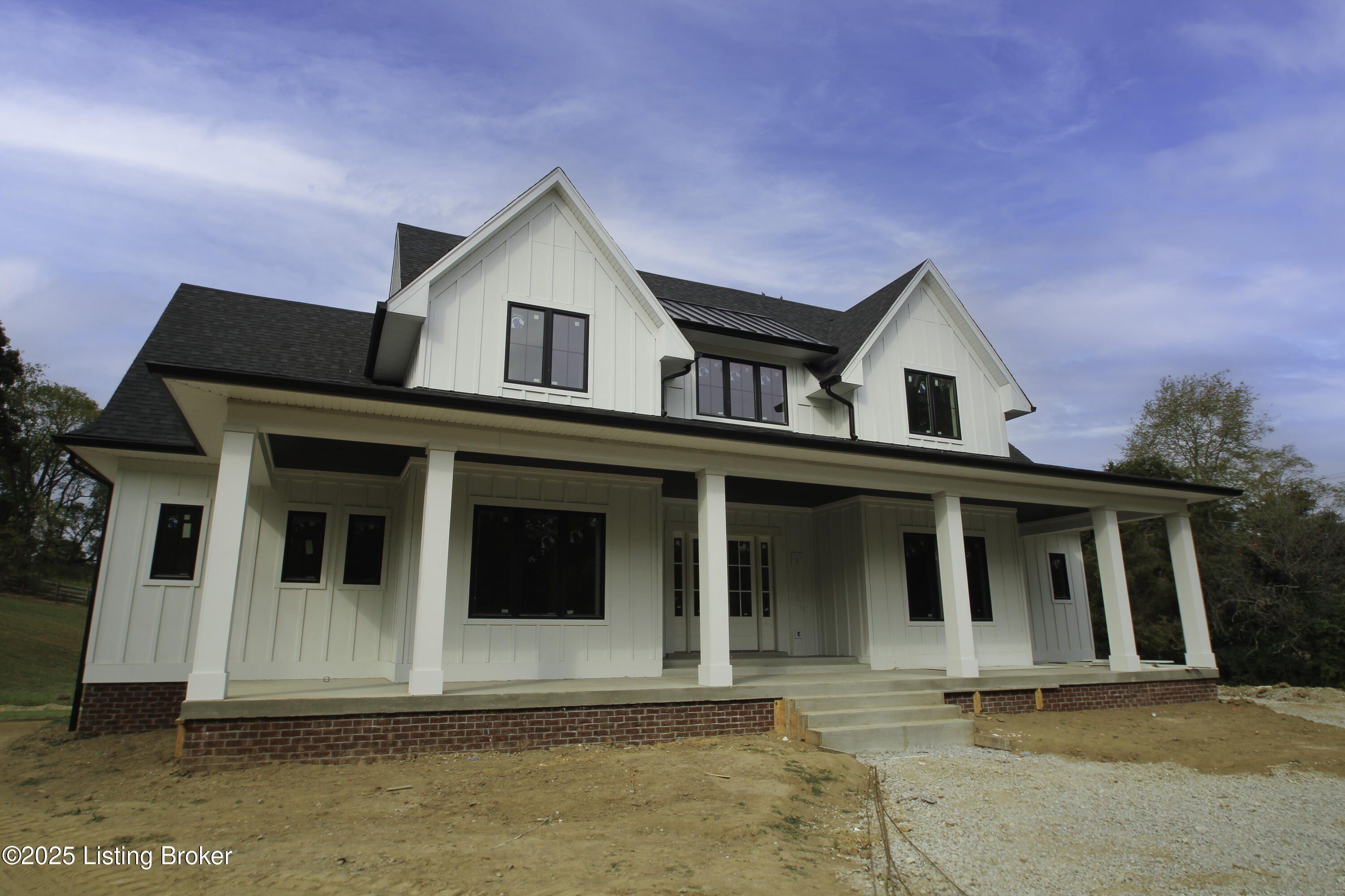 3973 Hidden Falls Dr. Prospect, KY 40059