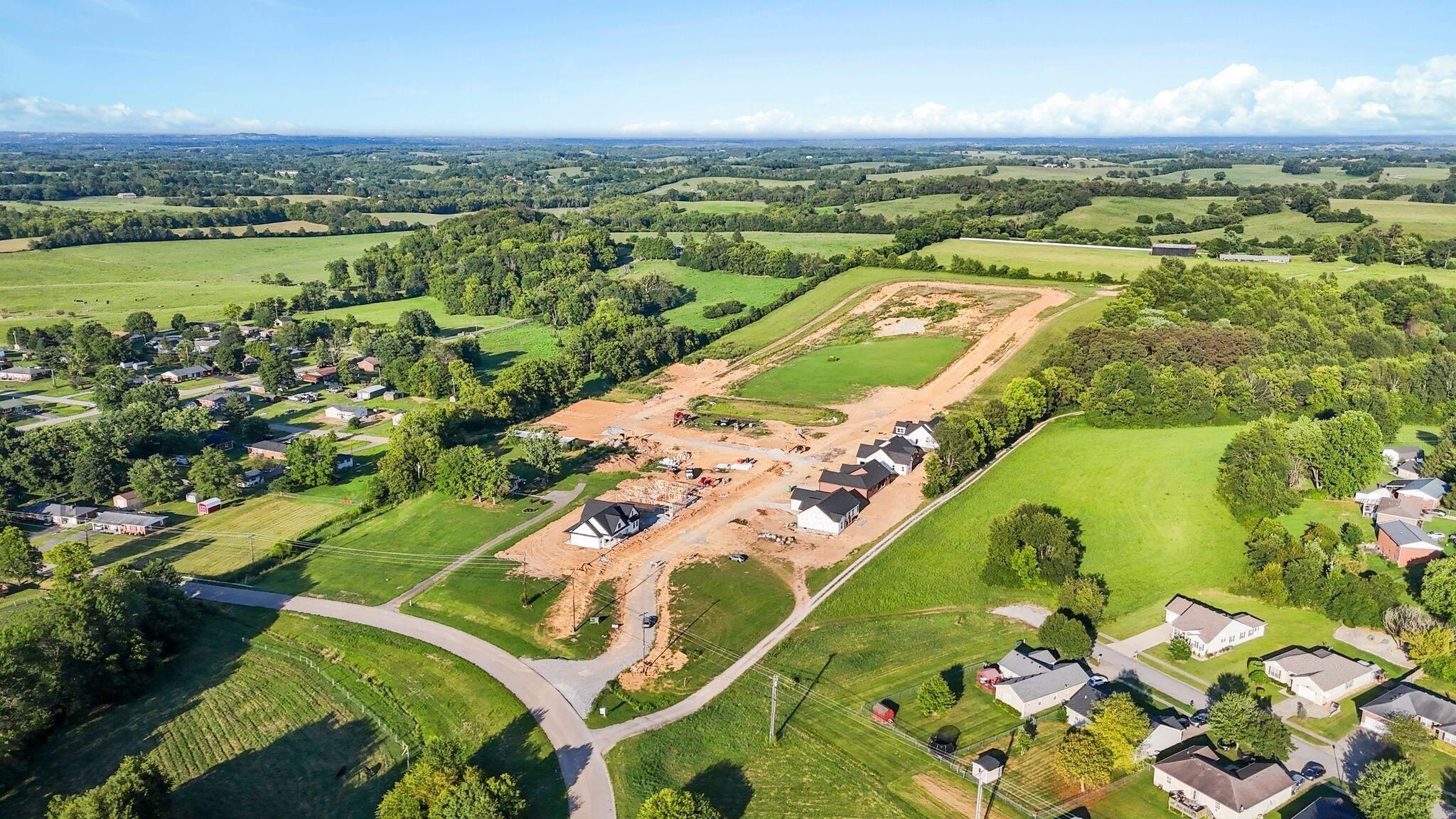 105 Stonegate Drive. Danville, KY 40422