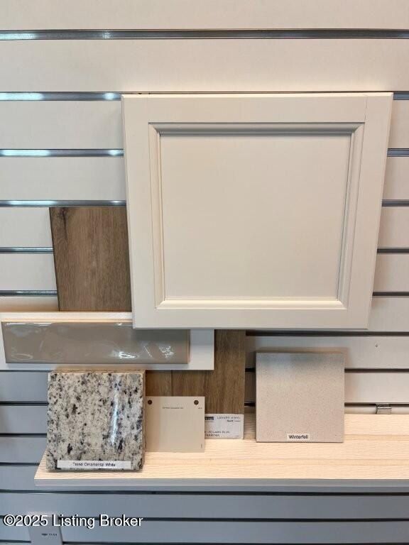 10916 Blacksmith Rd. Louisville, KY 40291