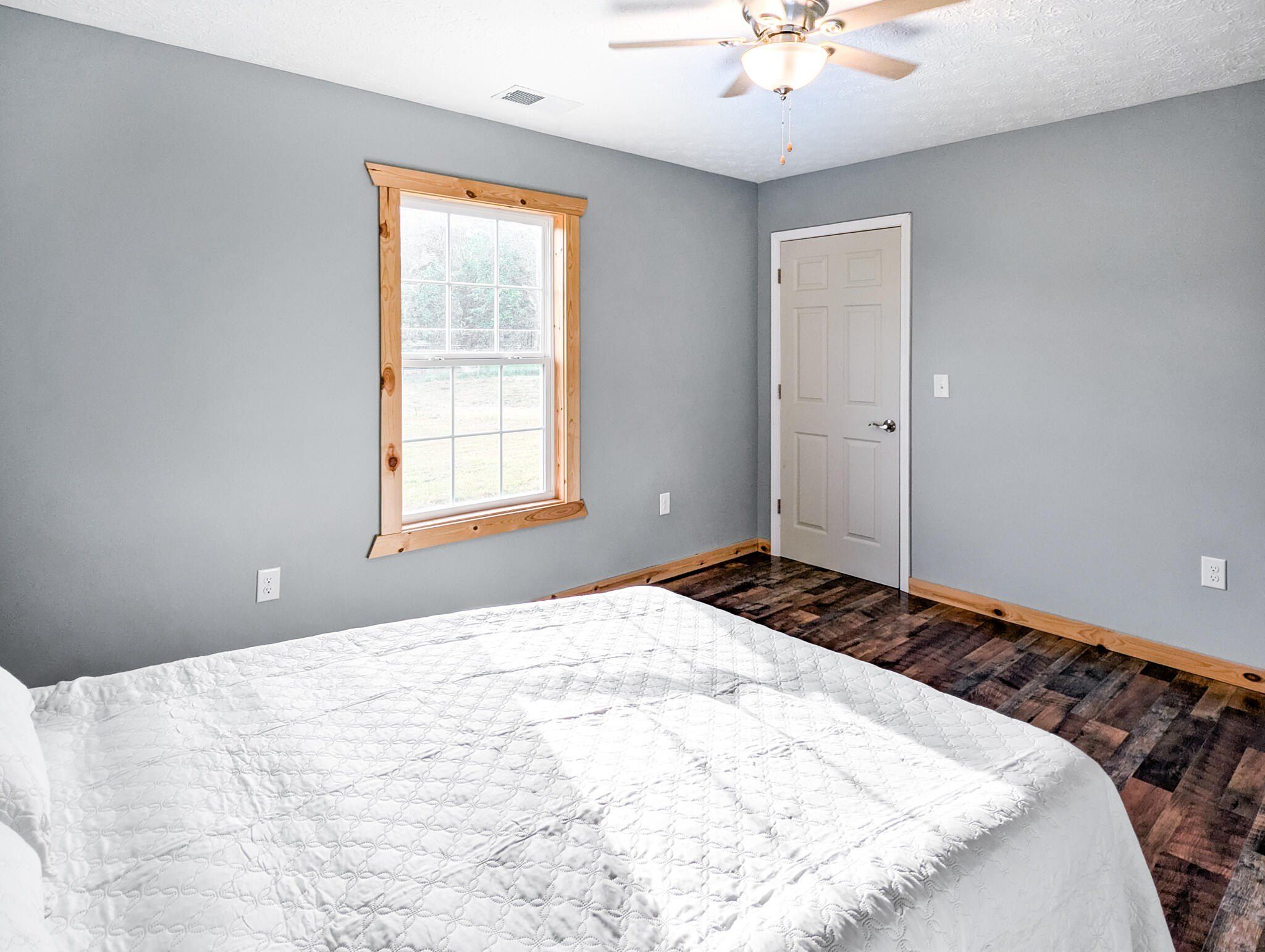 143 Outlook Drive. Owingsville, KY 40360