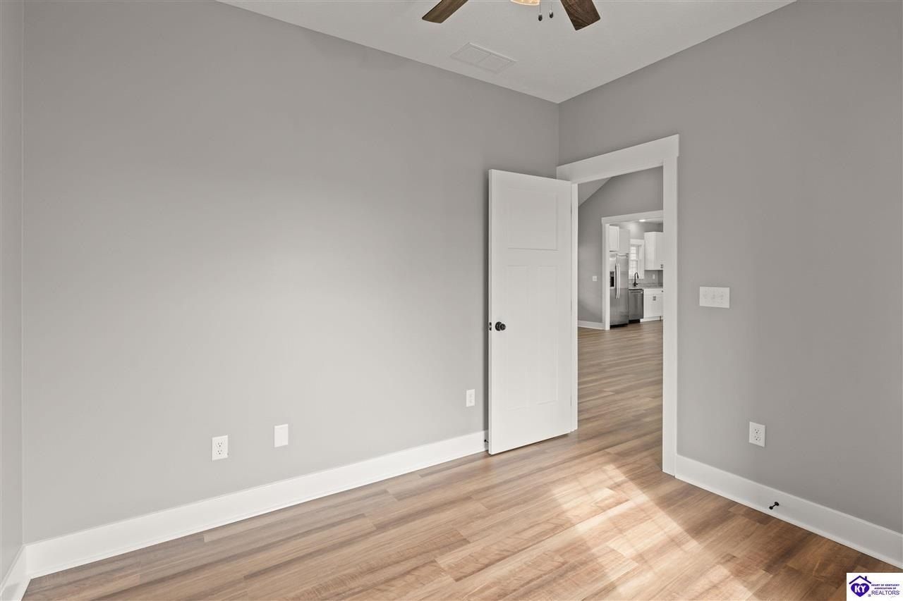 88 Betty Boyd Lane. Brandenburg, KY 40108