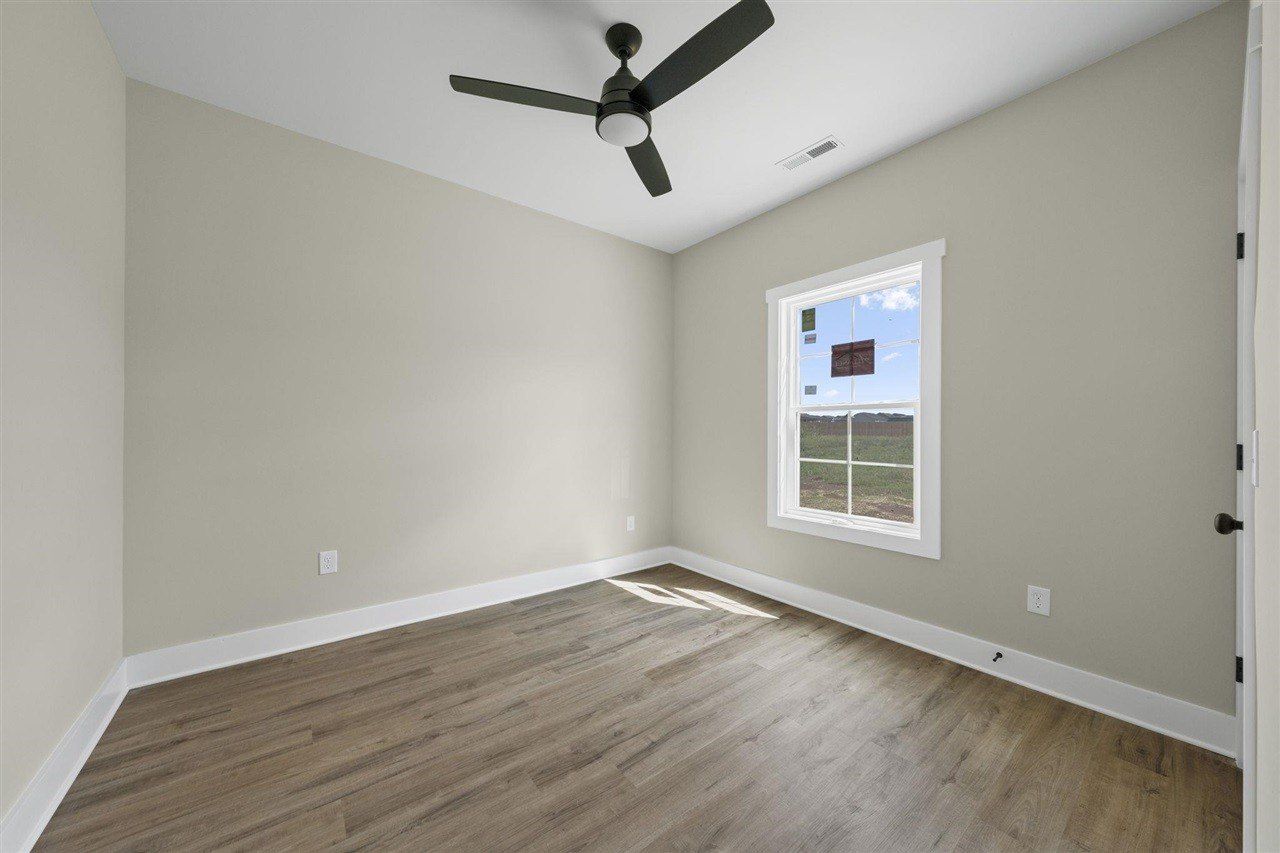 400 Victoria Way. Franklin, KY 42134