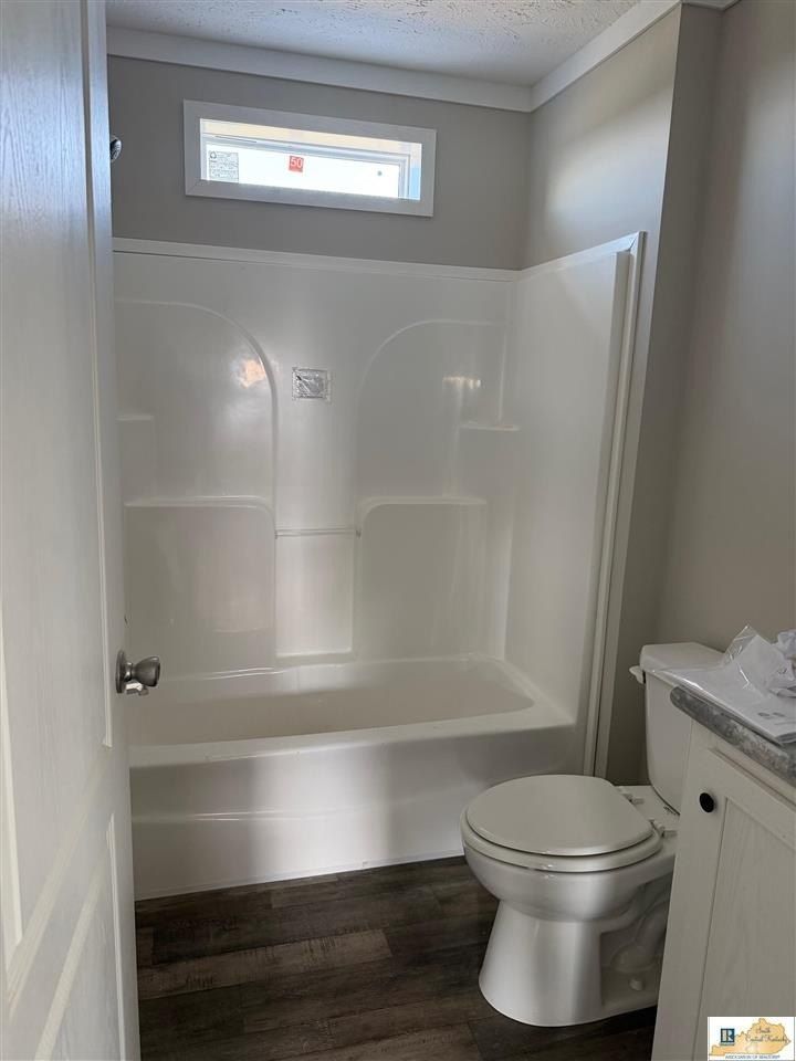 1330 Arnett Grove Road. Glasgow, KY 42141