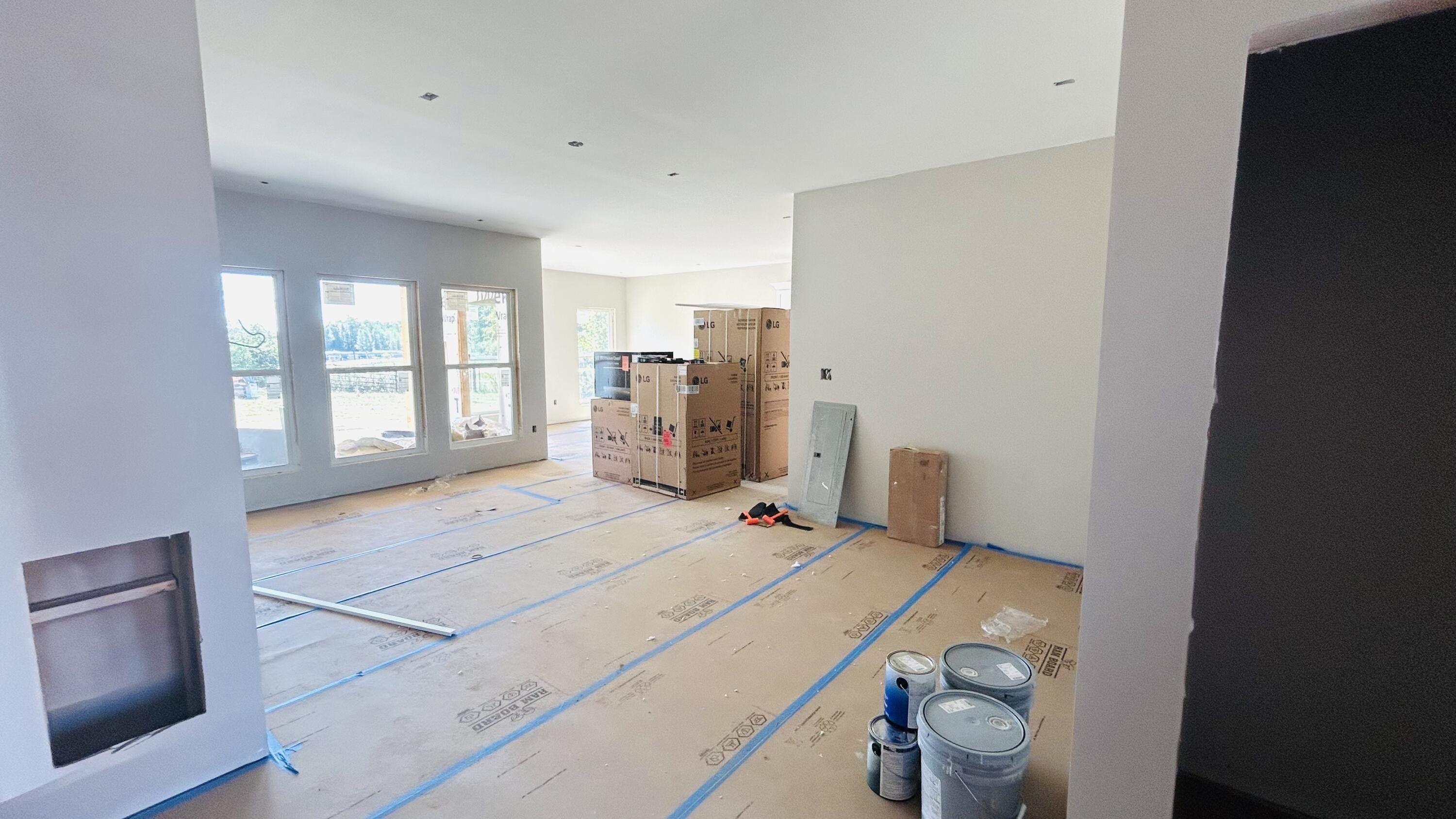 112 Gray Bird Lane. London, KY 40741