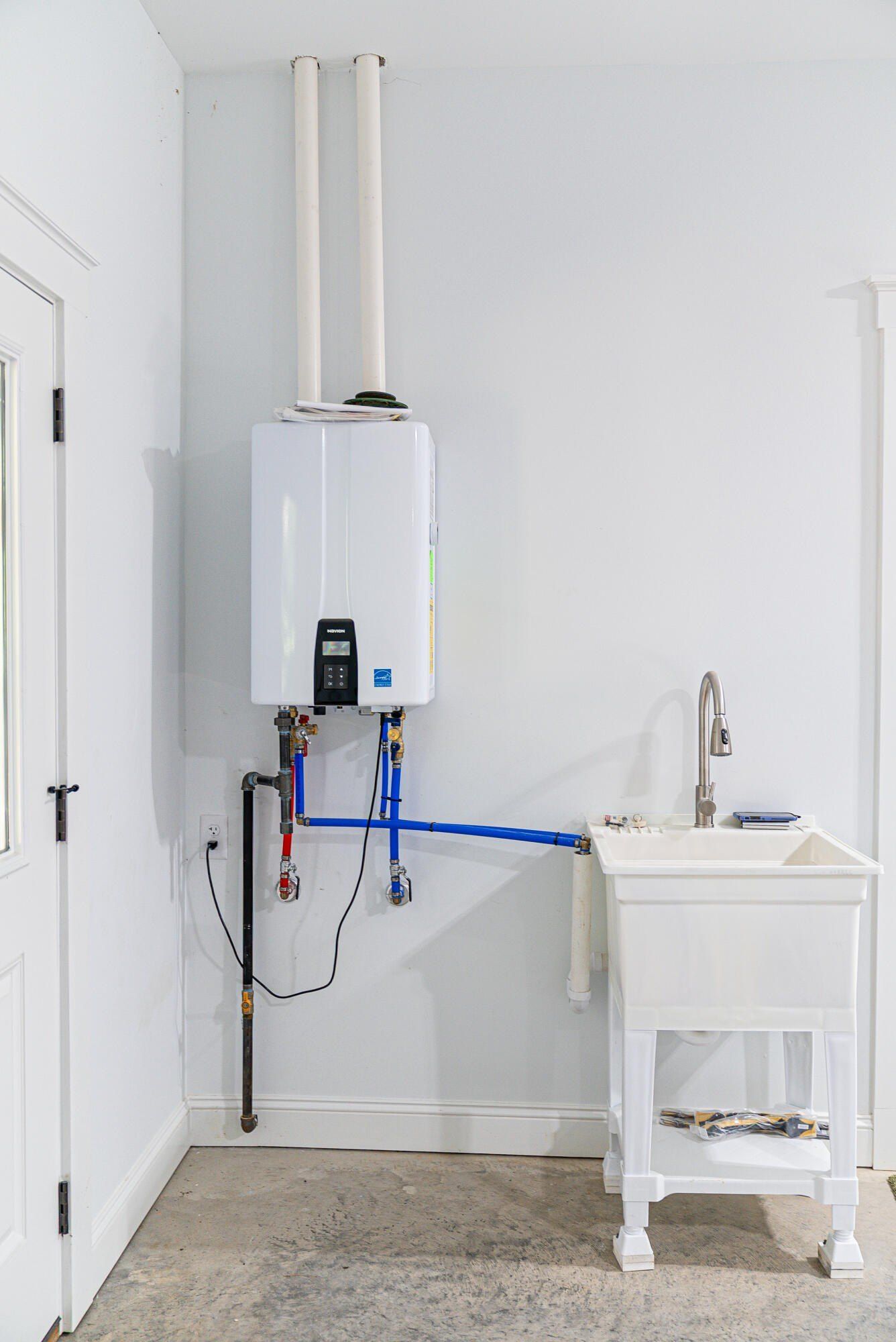 18 St Edwards Road. Cynthiana, KY 41031